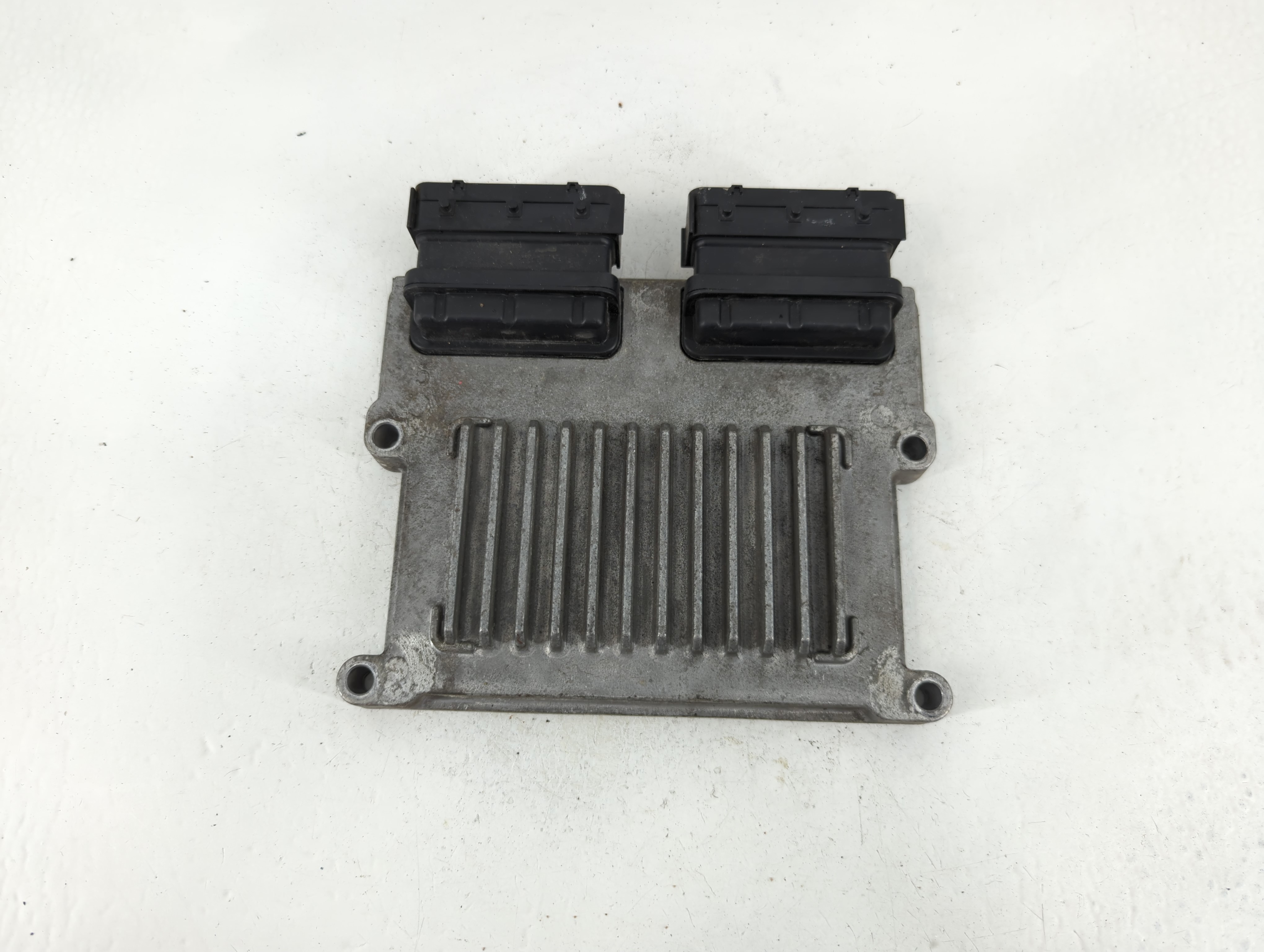 2016-2016 Kia Sedona Engine Control Computer Ecu Pcm Ecm Pcu Oem 1103696 - Oemusedautoparts1.com