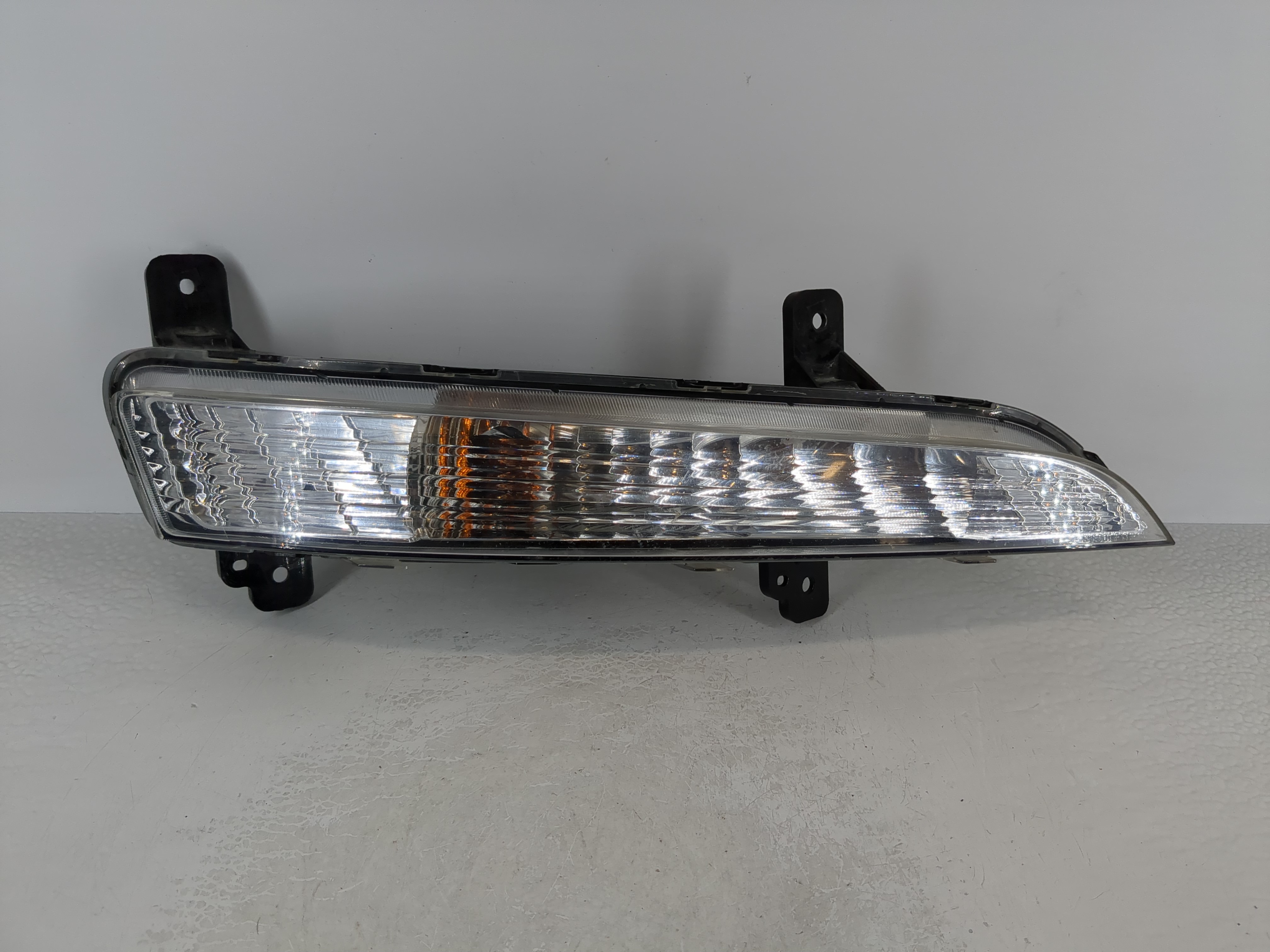 Picture of 2013-2017 Chevrolet Traverse Passenger Right Oem Front Light Lamp 1103771