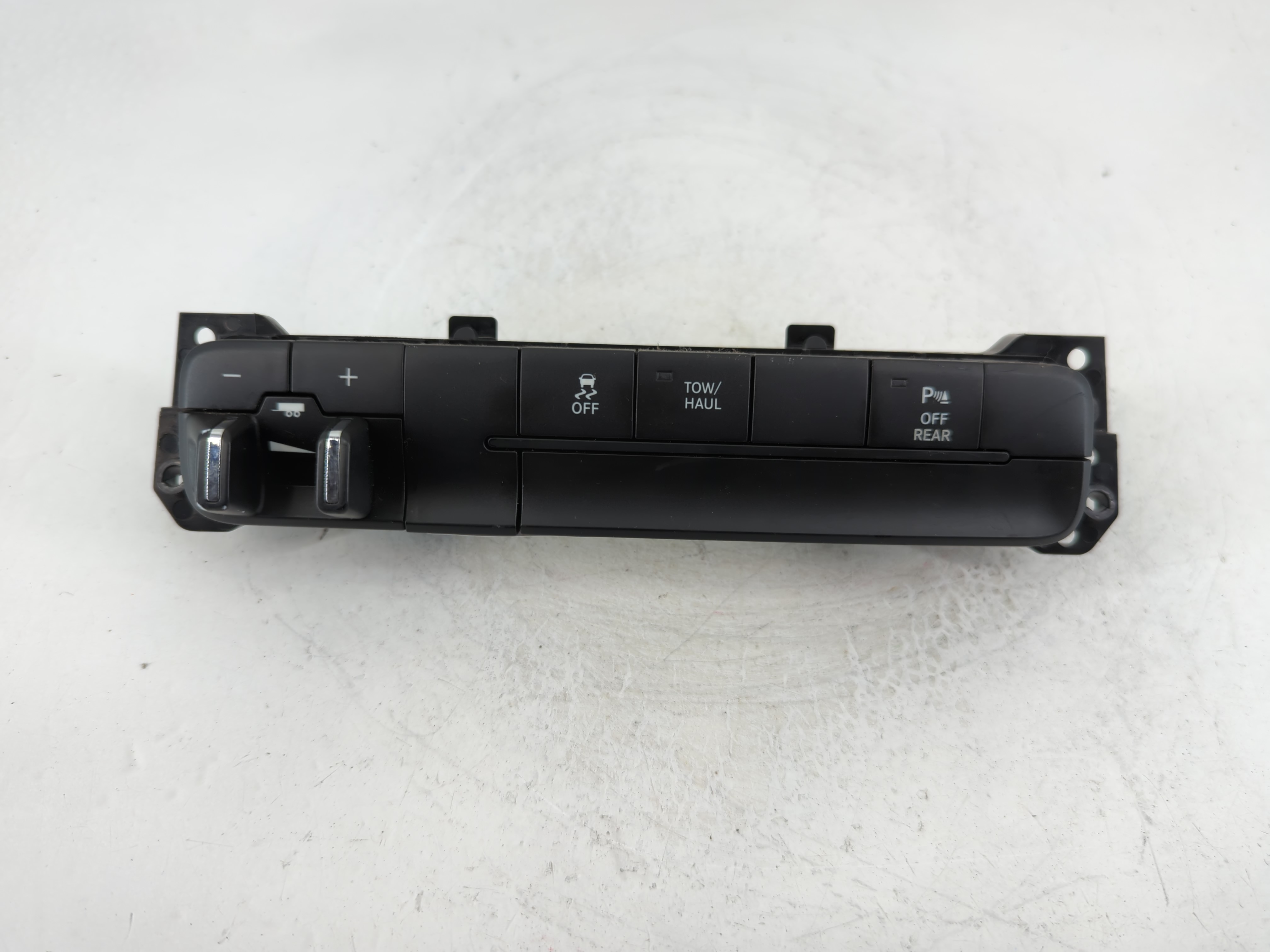 2015 Dodge Ram 1500 Engine Control Computer Ecu Pcm Ecm Pcu Oem 1103783 - Oemusedautoparts1.com