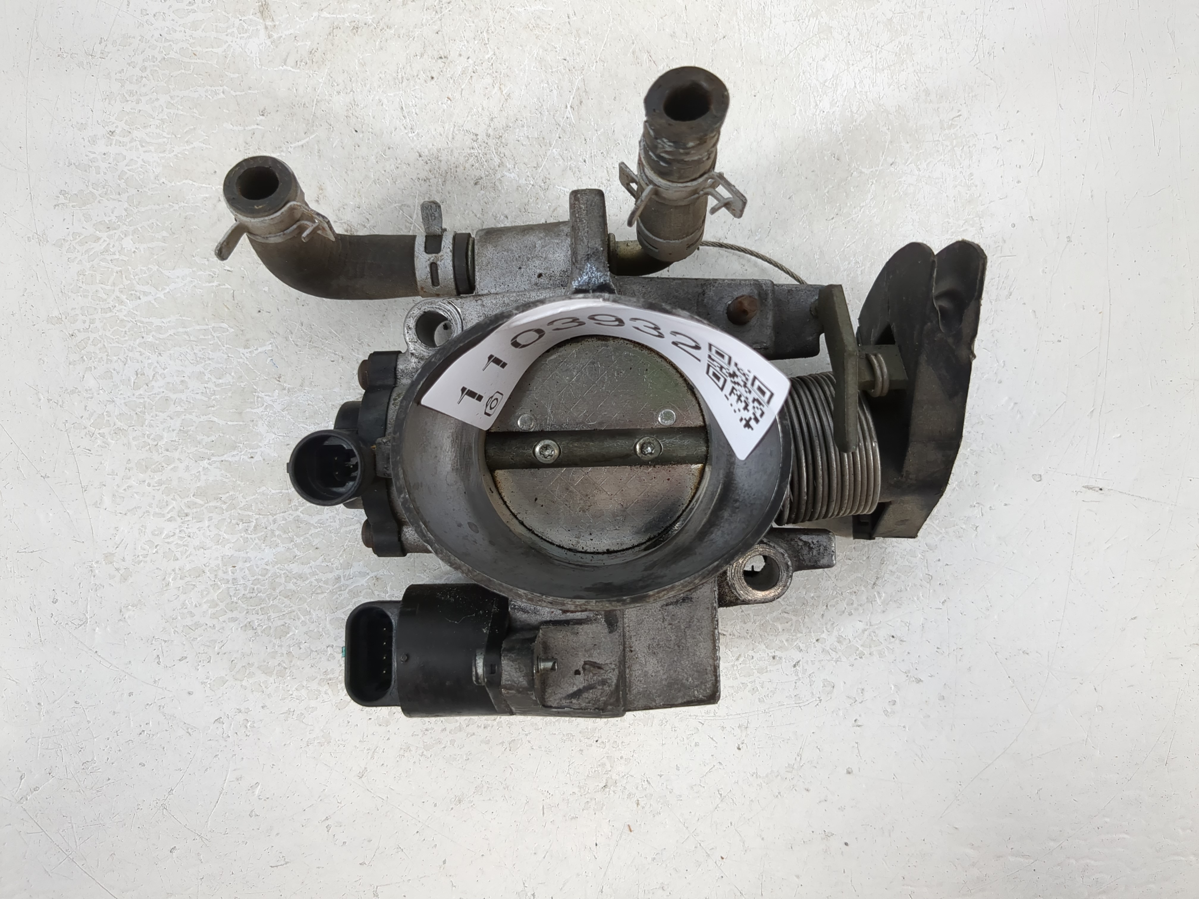 Picture of 2000-2005 Chevrolet Impala Throttle Body 1103932