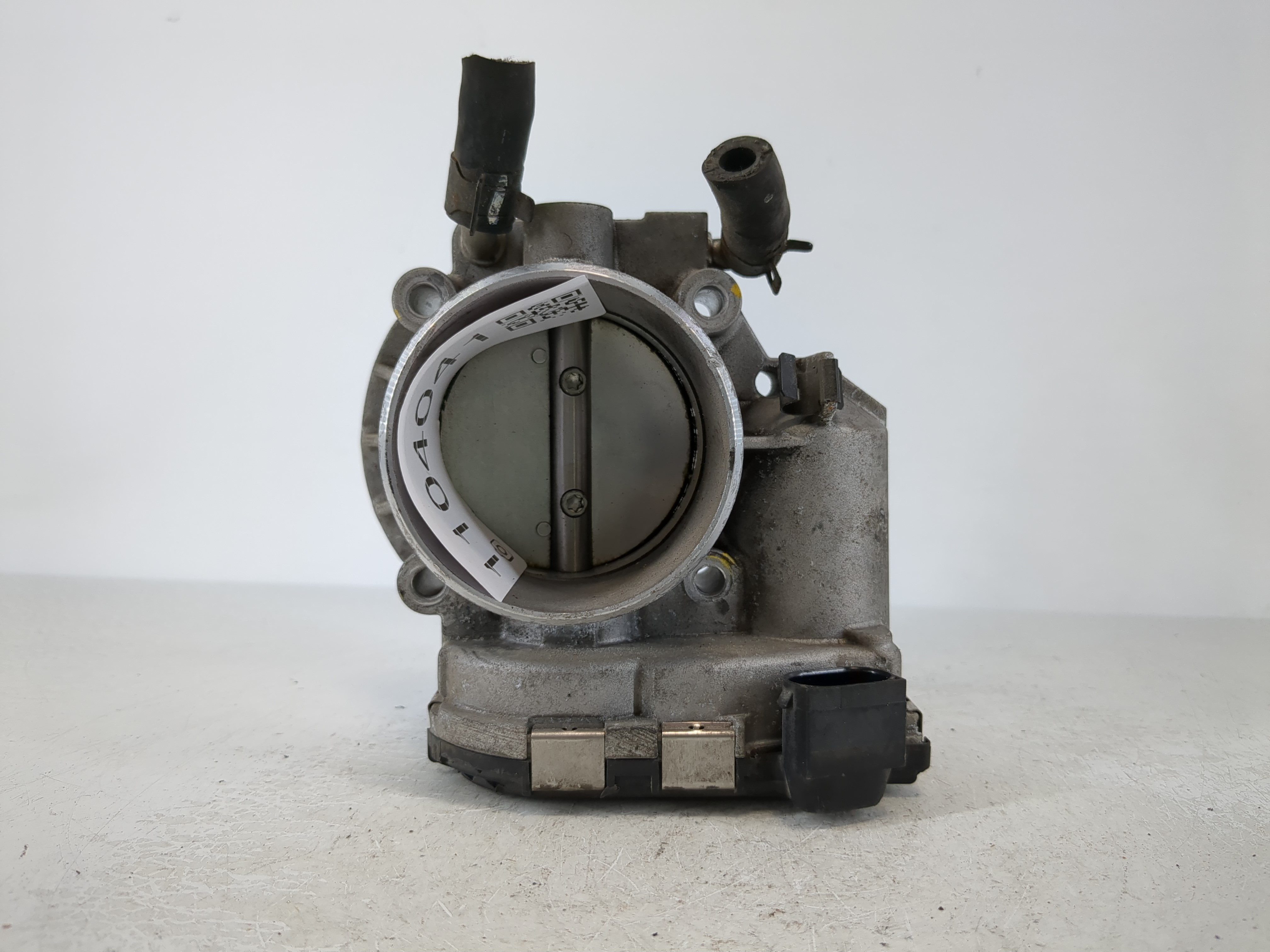 Picture of 2010-2013 Hyundai Tucson Throttle Body 1104041