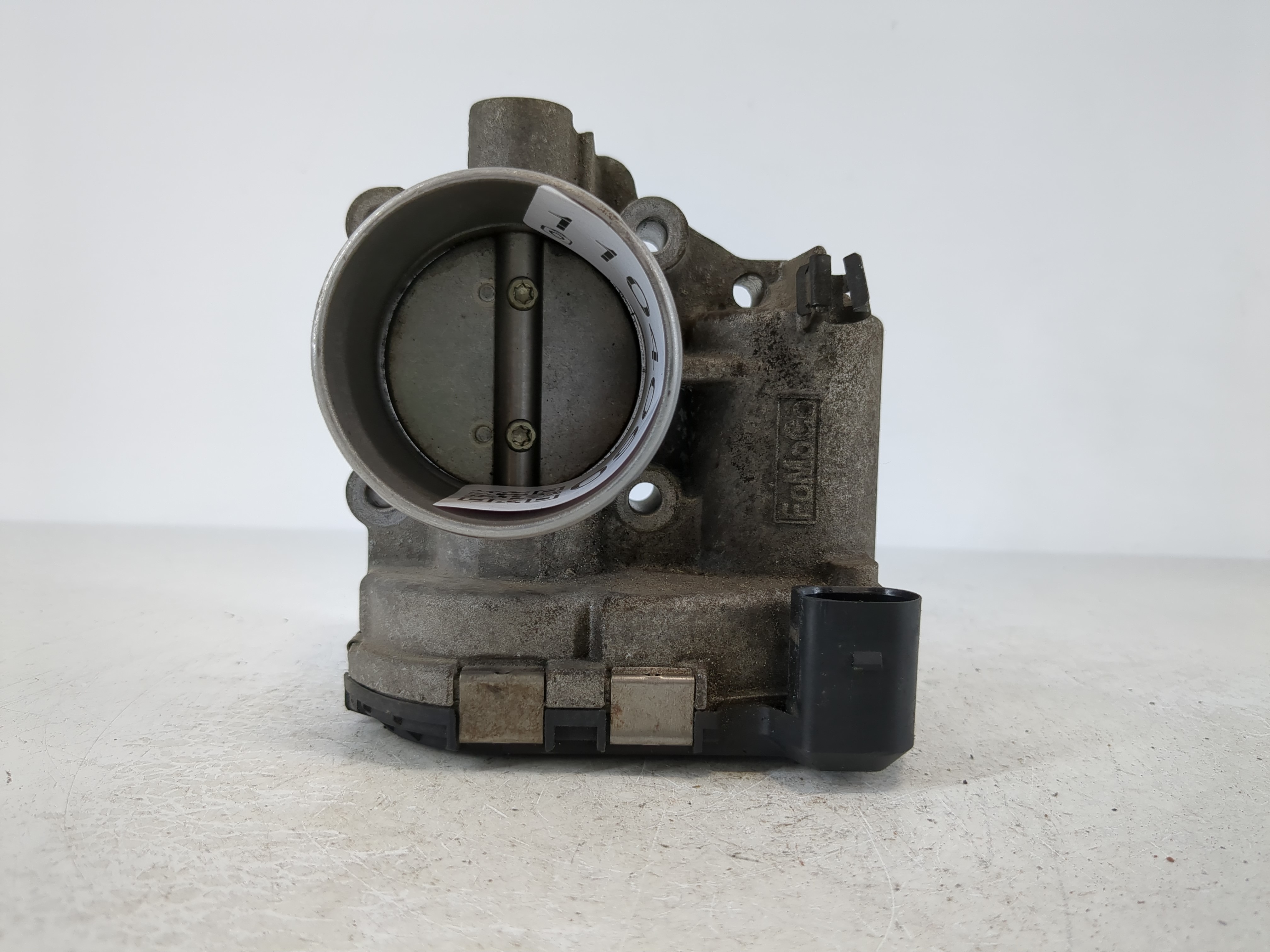 Picture of 2011-2014 Ford Fiesta Throttle Body 1104060