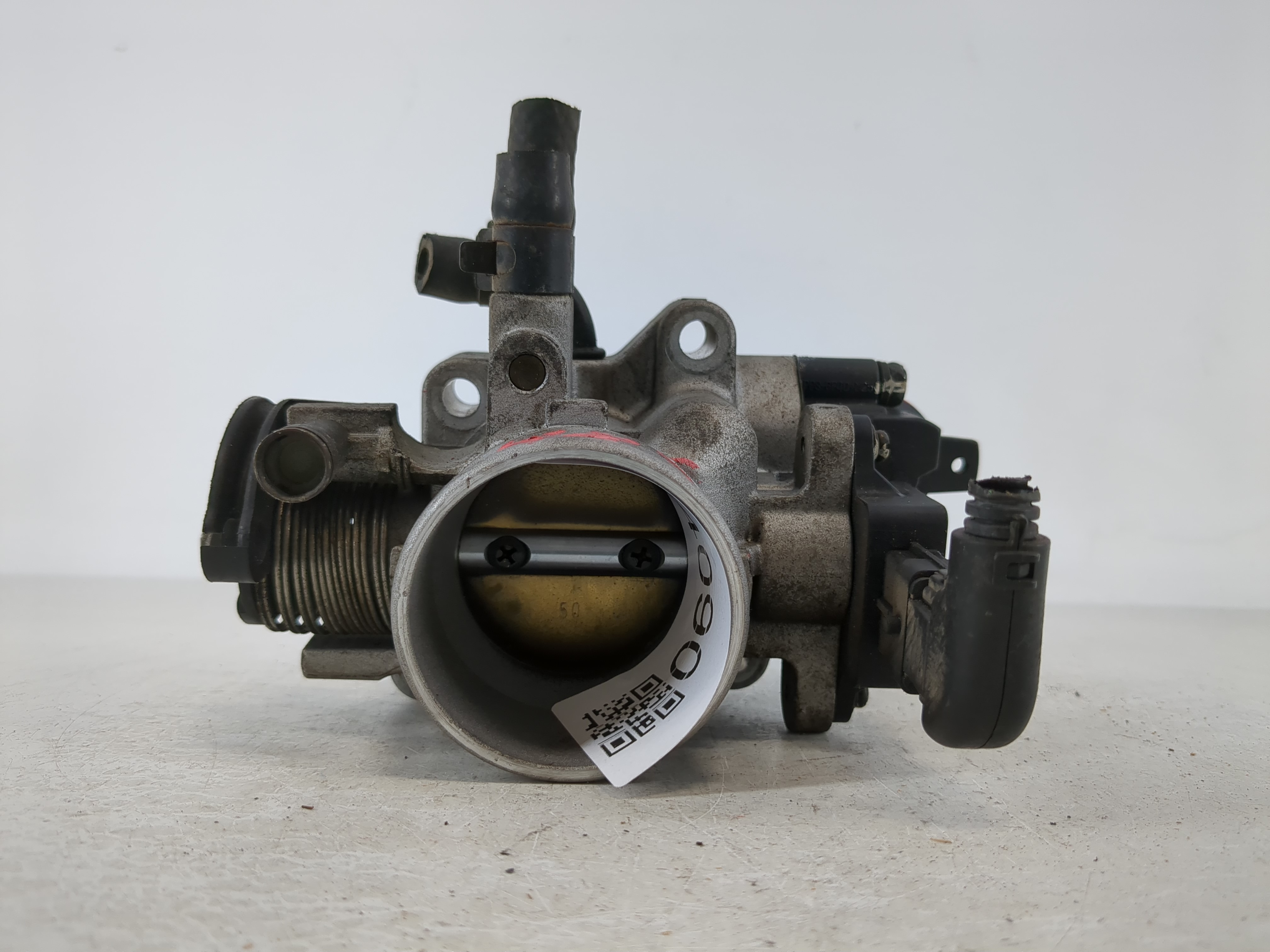 Picture of 2001-2006 Hyundai Accent Throttle Body 1104090