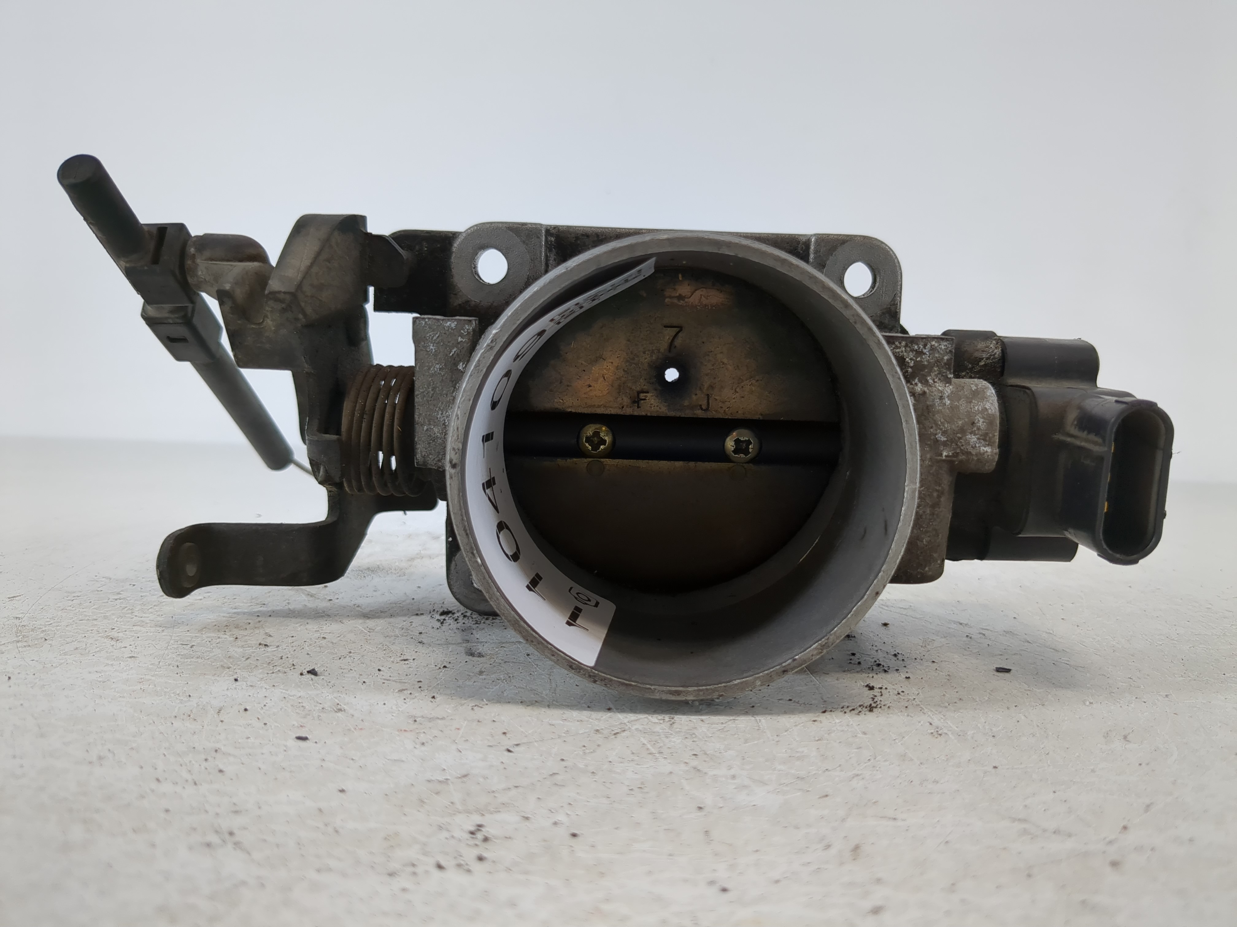 Picture of 1999-1999 Lincoln Navigator Throttle Body 1104109