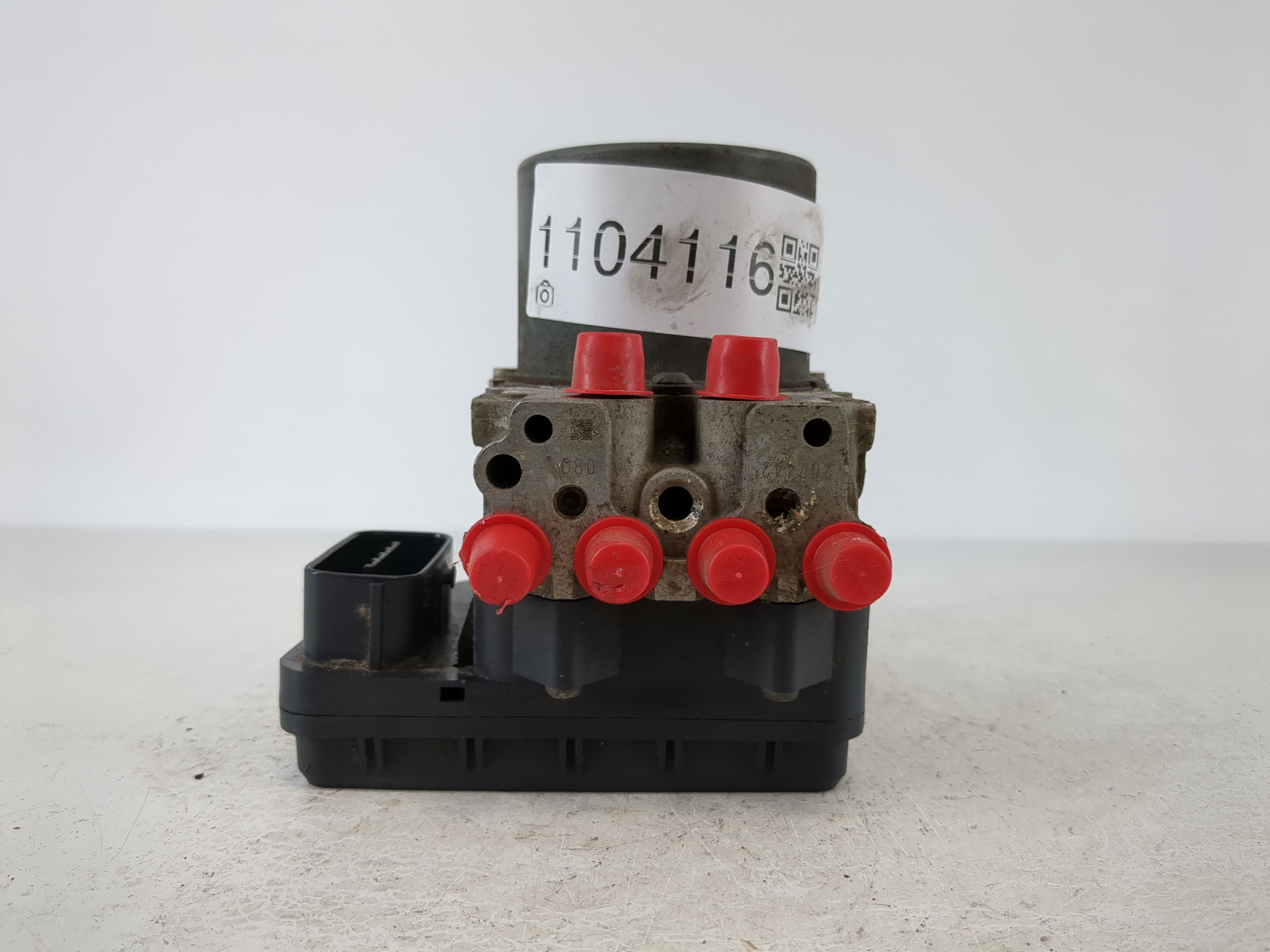 Picture of 2013-2013 Lexus Es350 Abs Pump Control Module 1104116