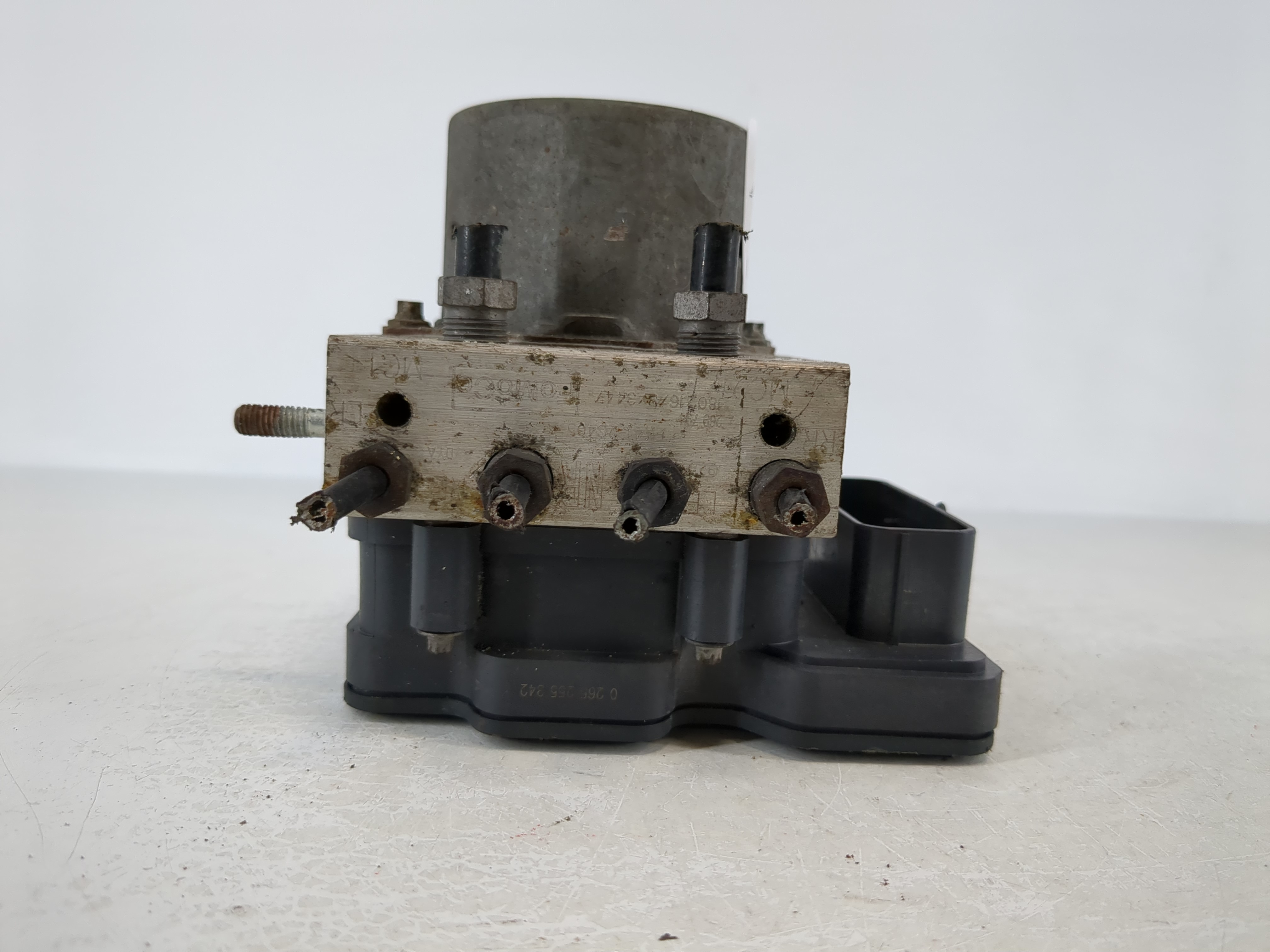 Picture of 2015-2019 Ford Transit-250 Abs Pump Control Module 1104125