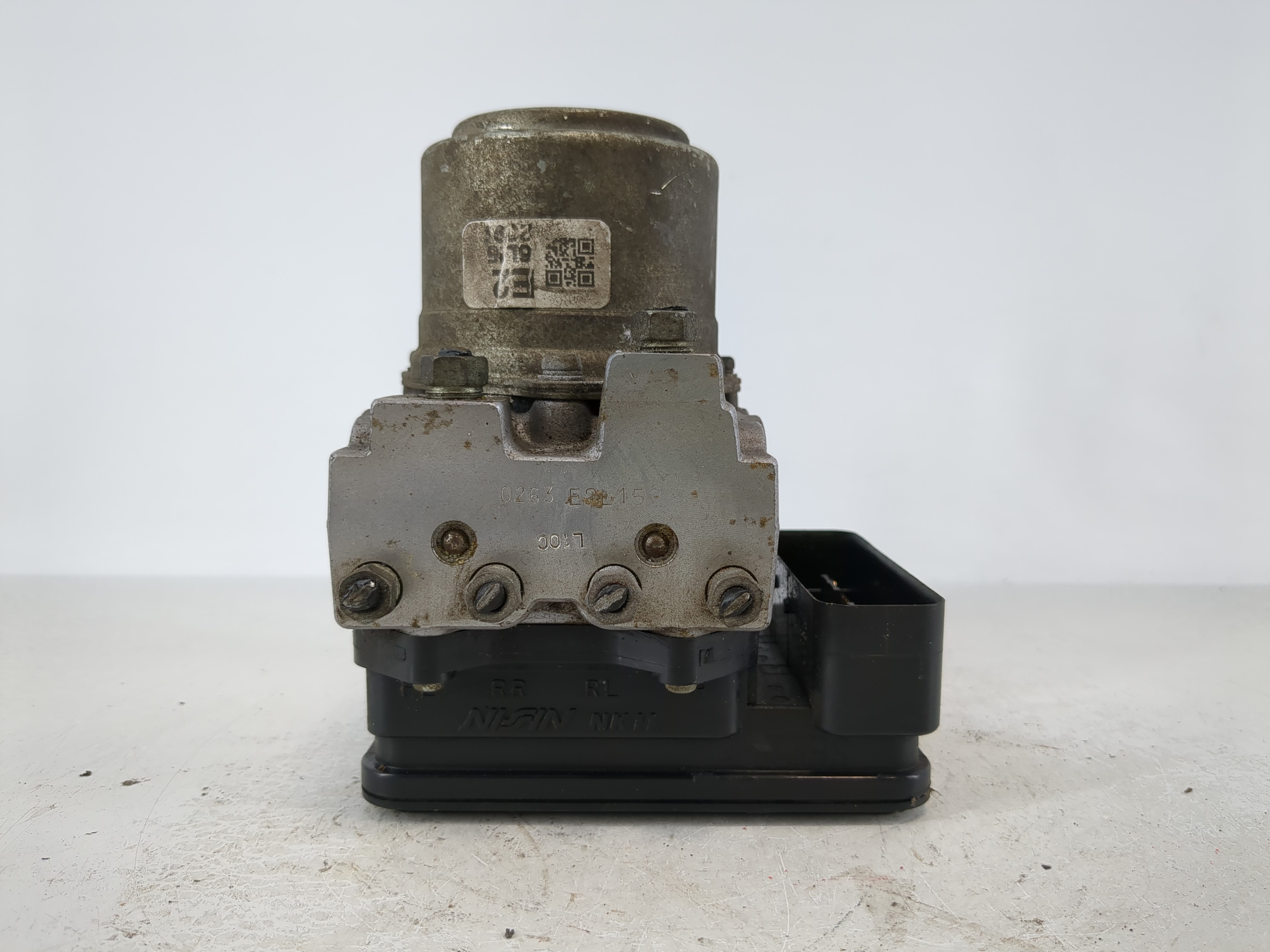 Picture of 2005-2006 Acura Tl Abs Pump Control Module 1104136