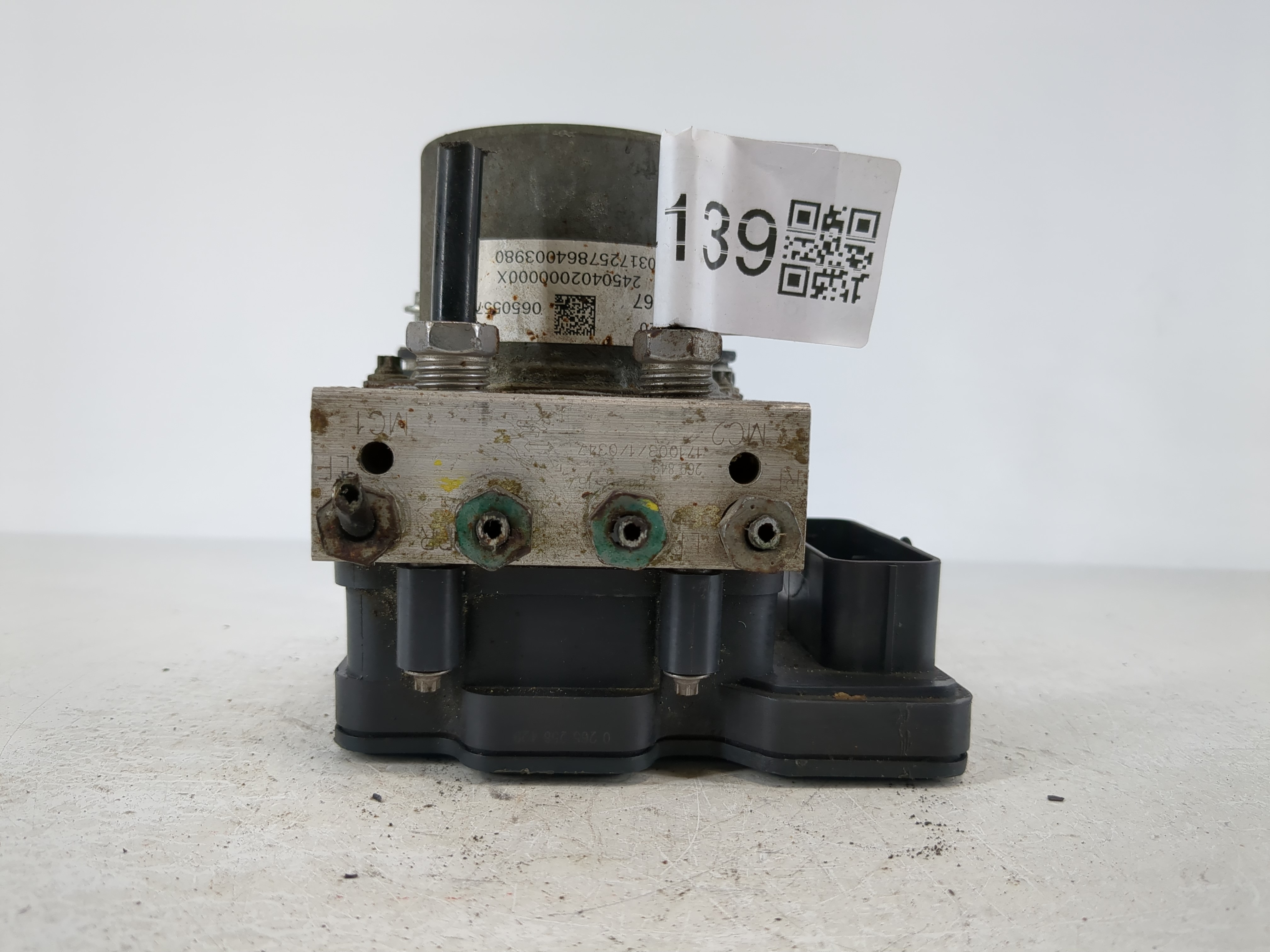 Picture of 2018-2018 Chevrolet Malibu Abs Pump Control Module 1104139