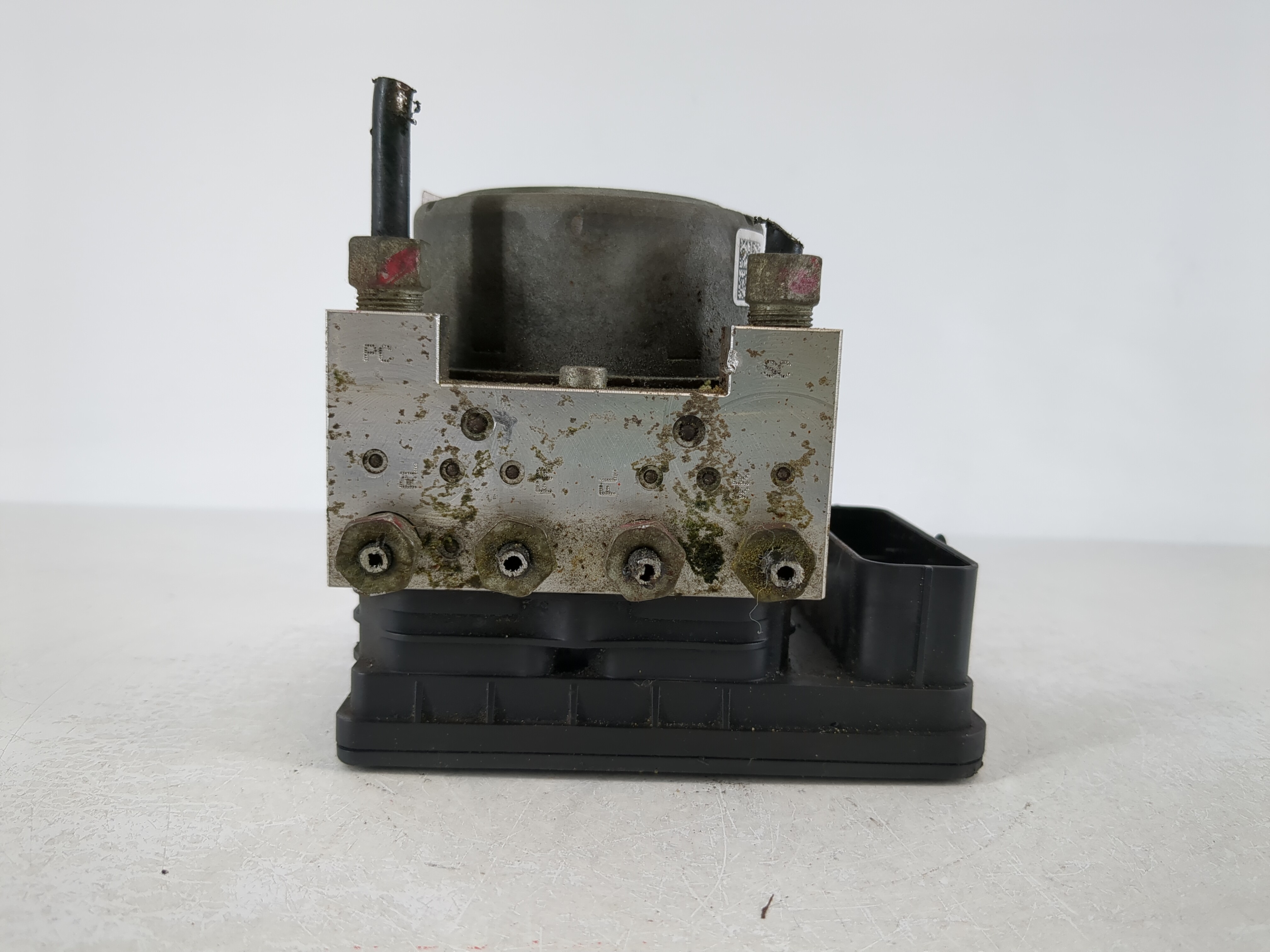 Picture of 2013-2014 Cadillac Xts Abs Pump Control Module 1104141