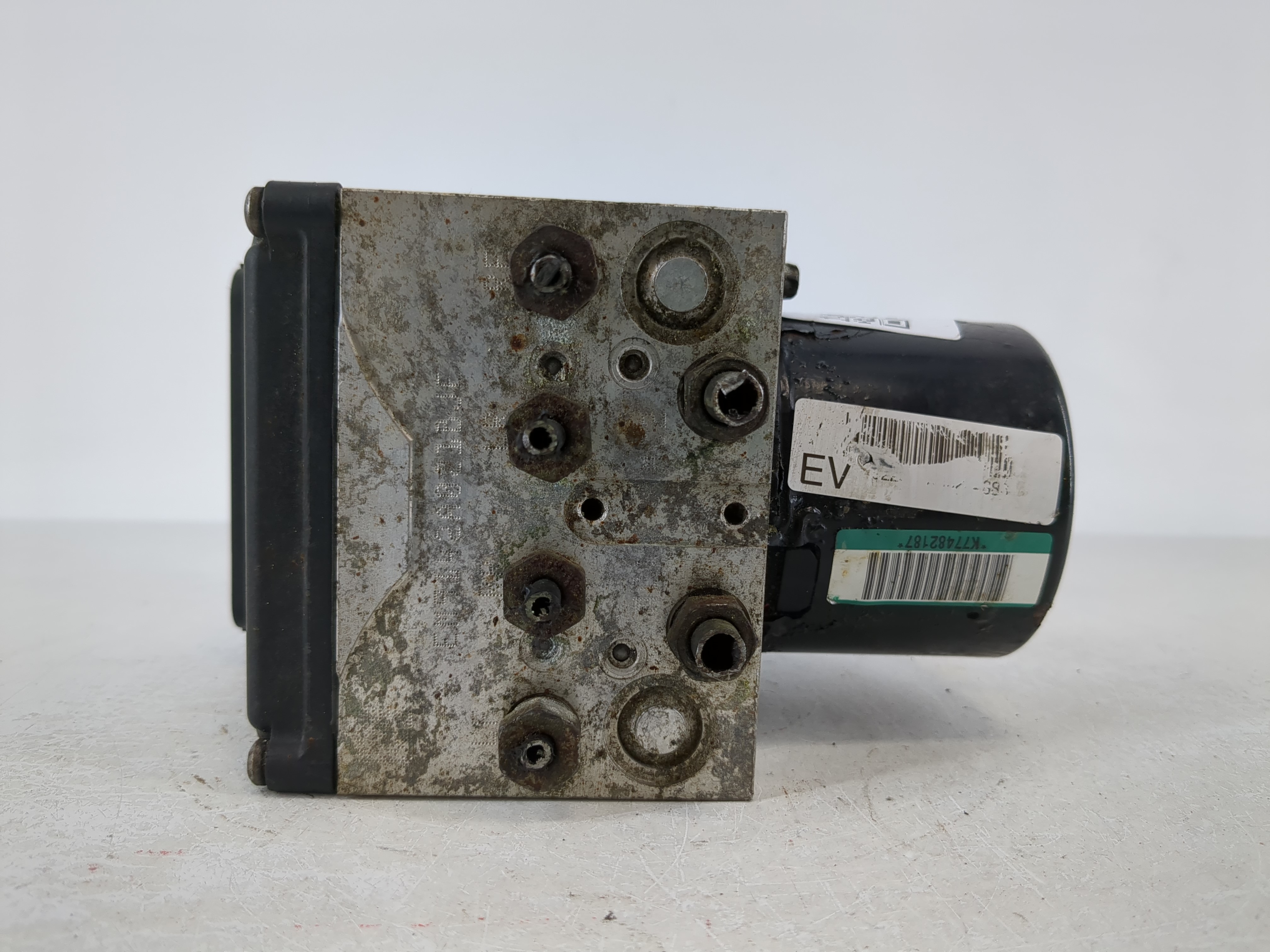 Picture of 2008-2009 Chevrolet Malibu Abs Pump Control Module 1104146