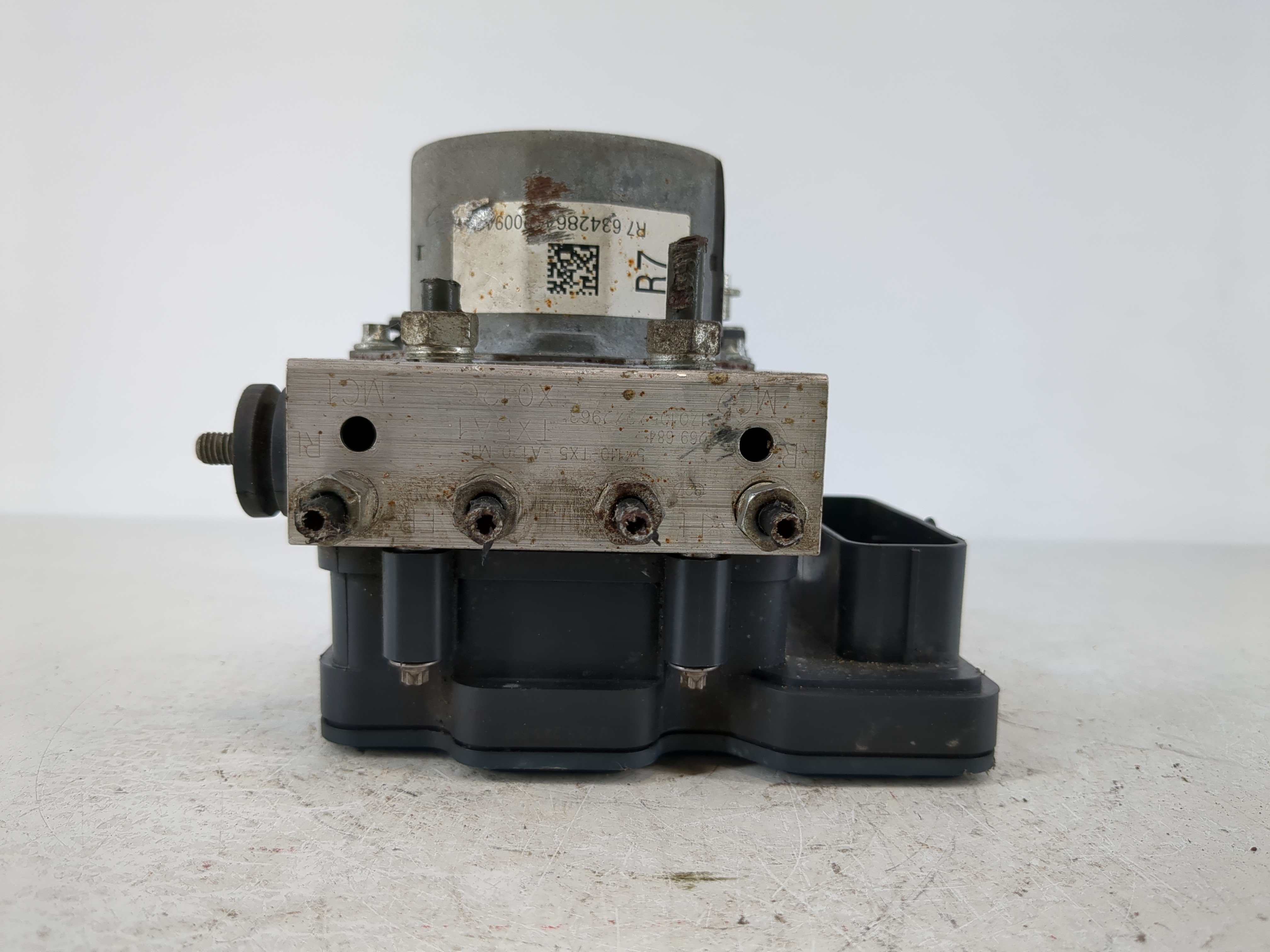 Picture of 2016-2018 Acura Rdx Abs Pump Control Module 1104167