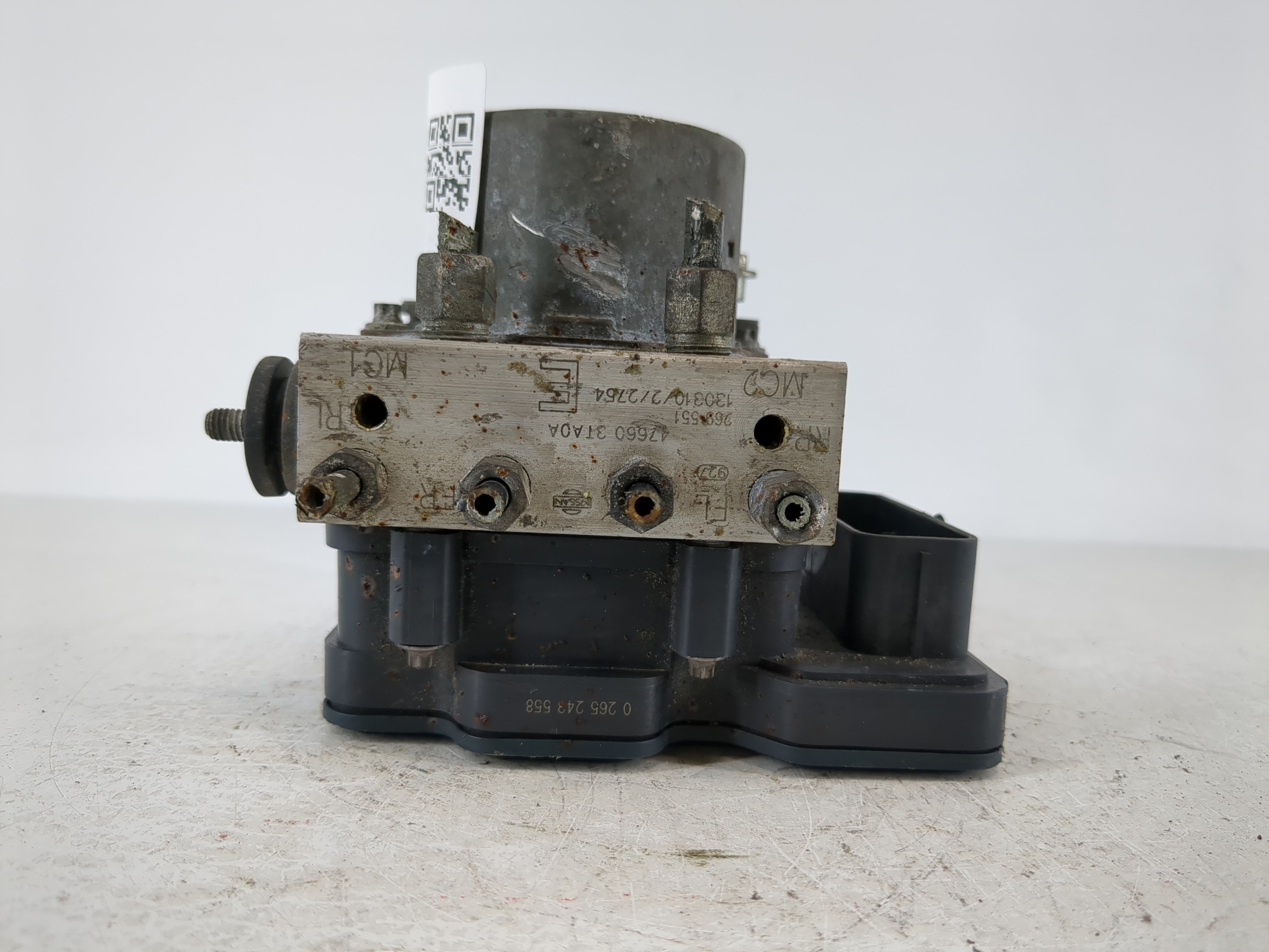 Picture of 2013-2015 Nissan Altima Abs Pump Control Module 1104169