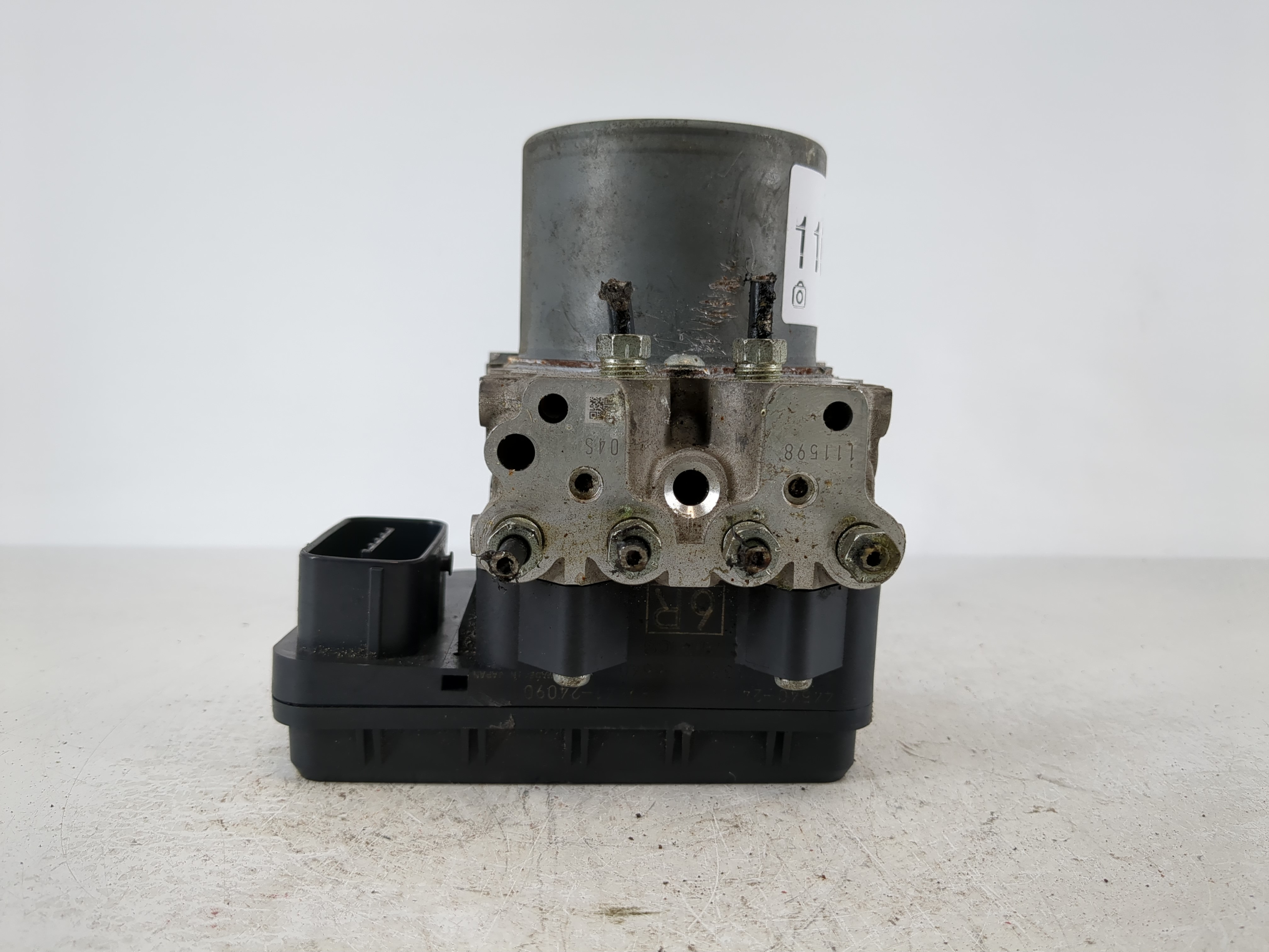 Picture of 2015-2015 Lexus Rc350 Abs Pump Control Module 1104174