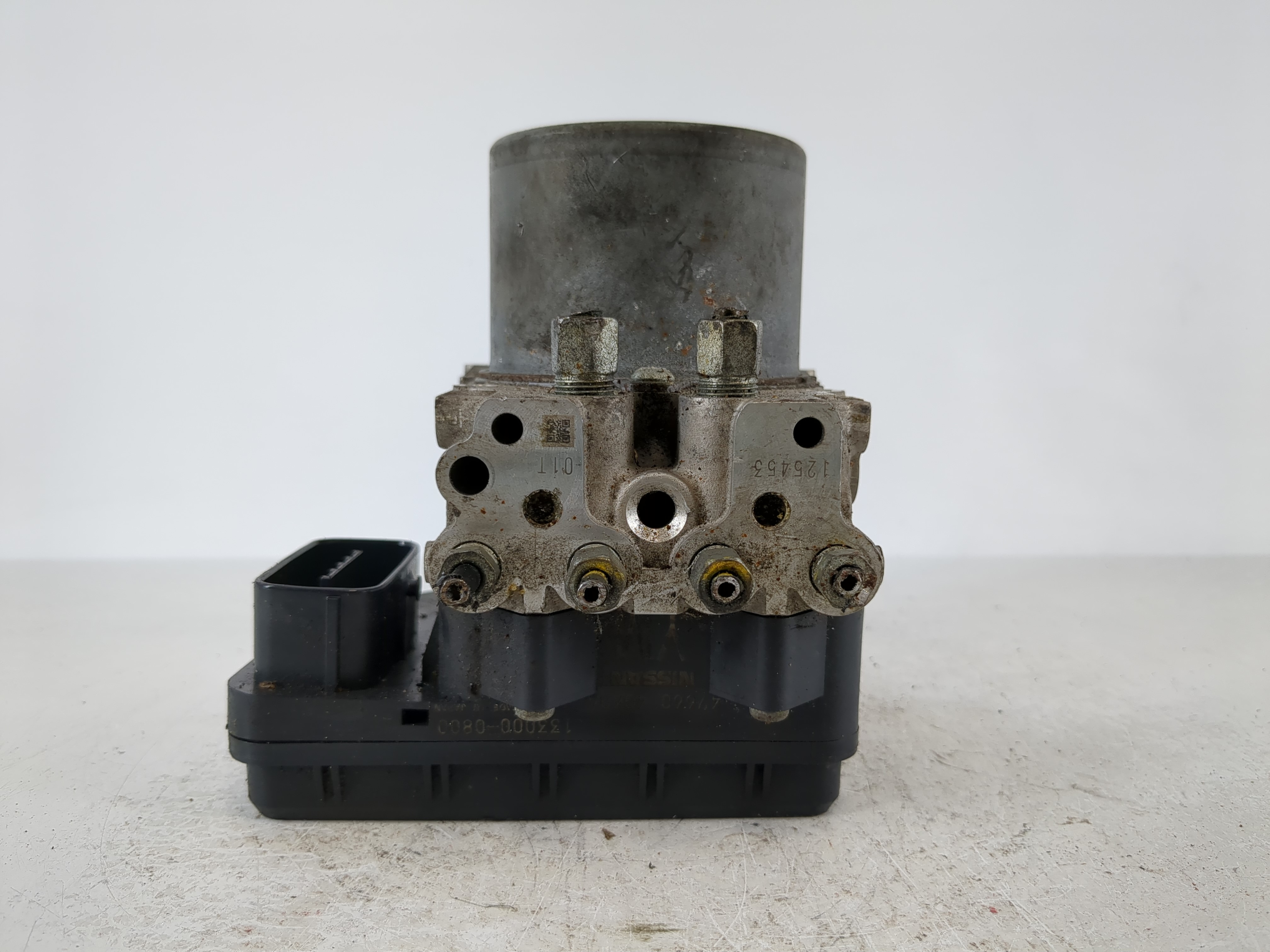 Picture of 2016-2017 Infiniti Q50 Abs Pump Control Module 1104179