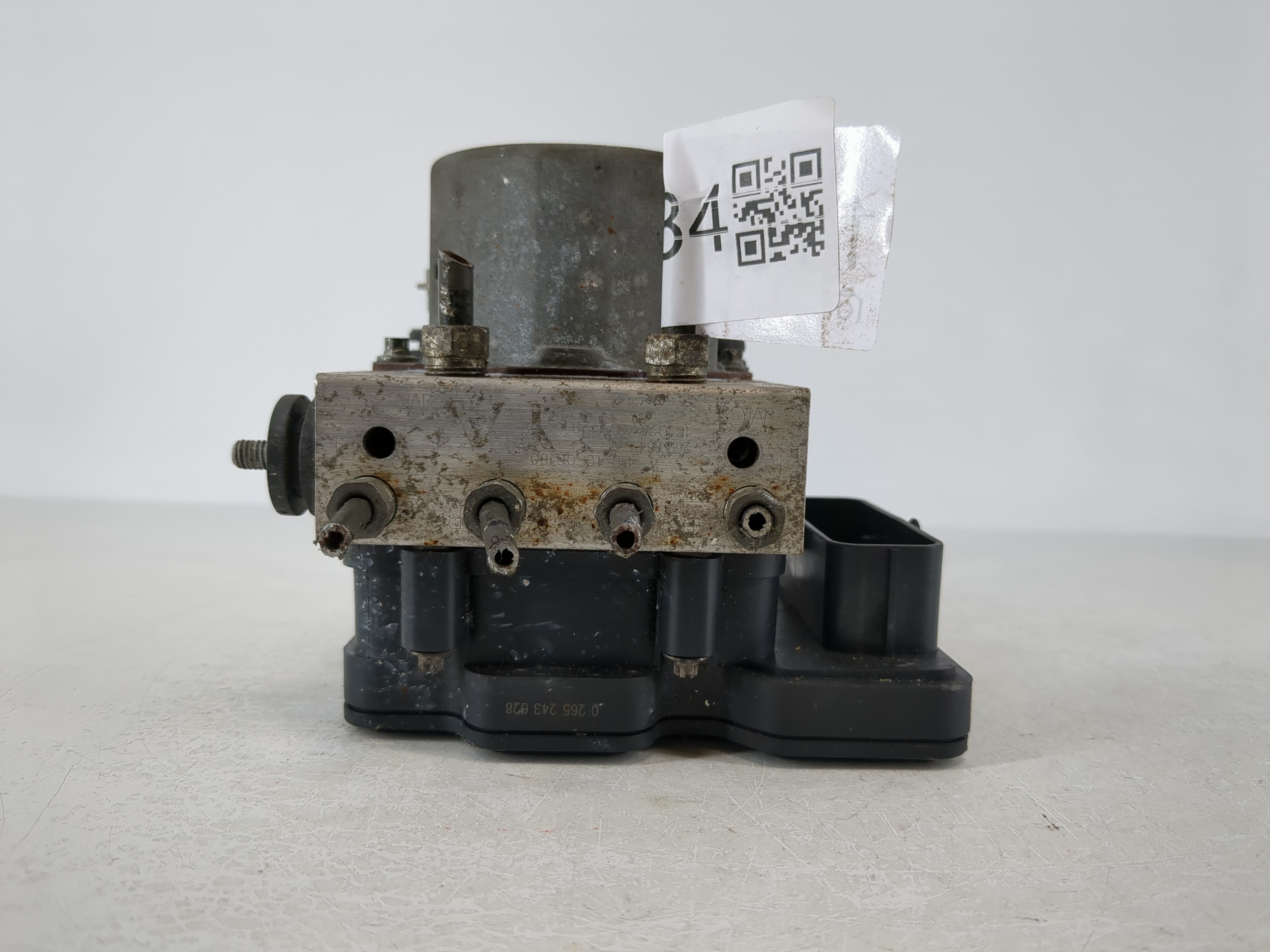 Picture of 2015-2017 Toyota Camry Abs Pump Control Module 1104184