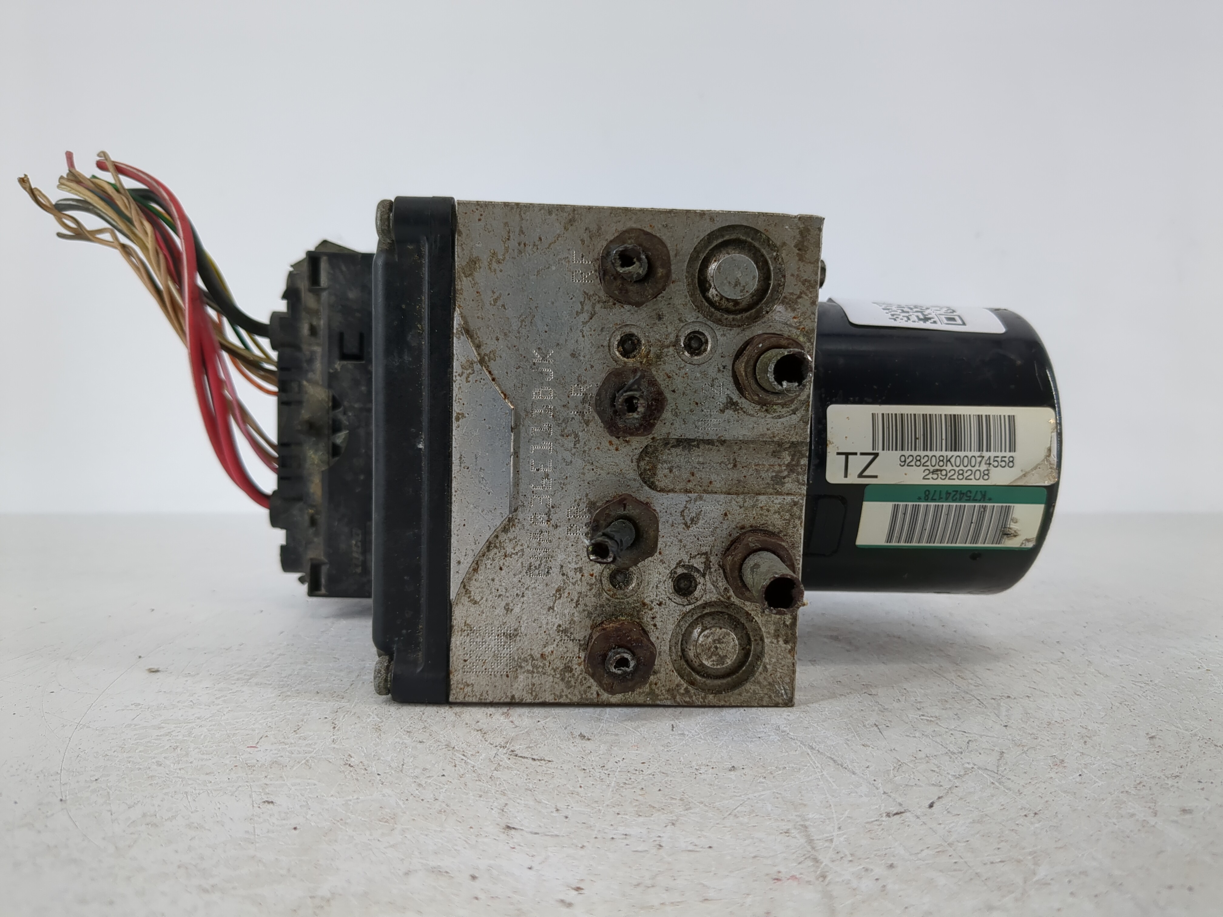 Picture of 2008-2009 Pontiac G6 Abs Pump Control Module 1104211