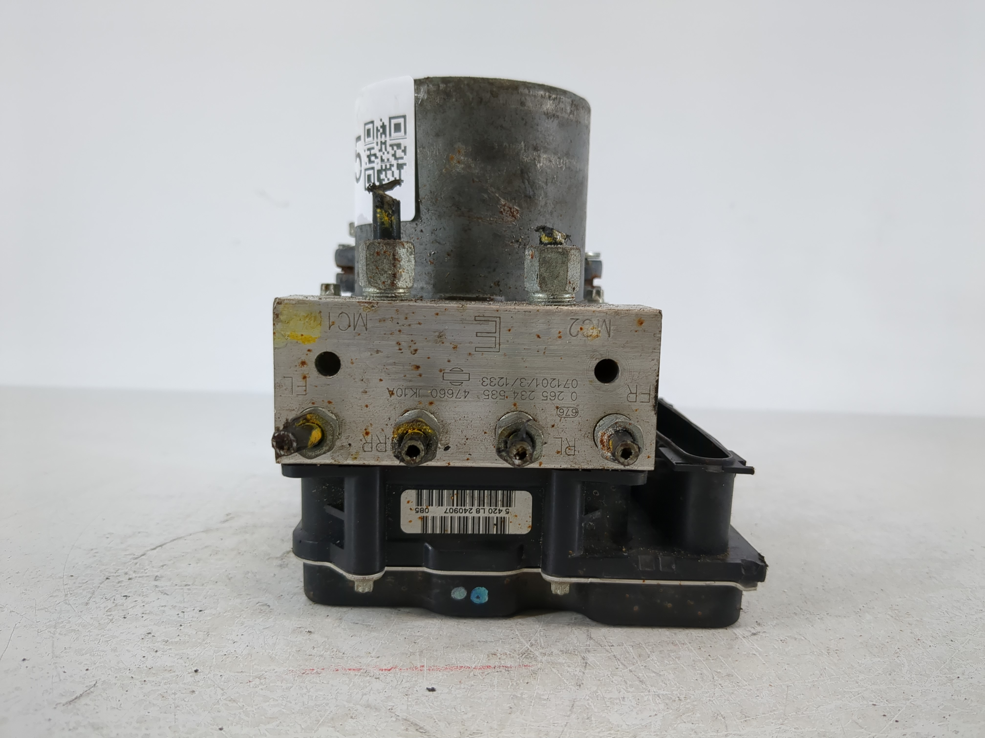 Picture of 2007-2008 Infiniti G35 Abs Pump Control Module 1104235