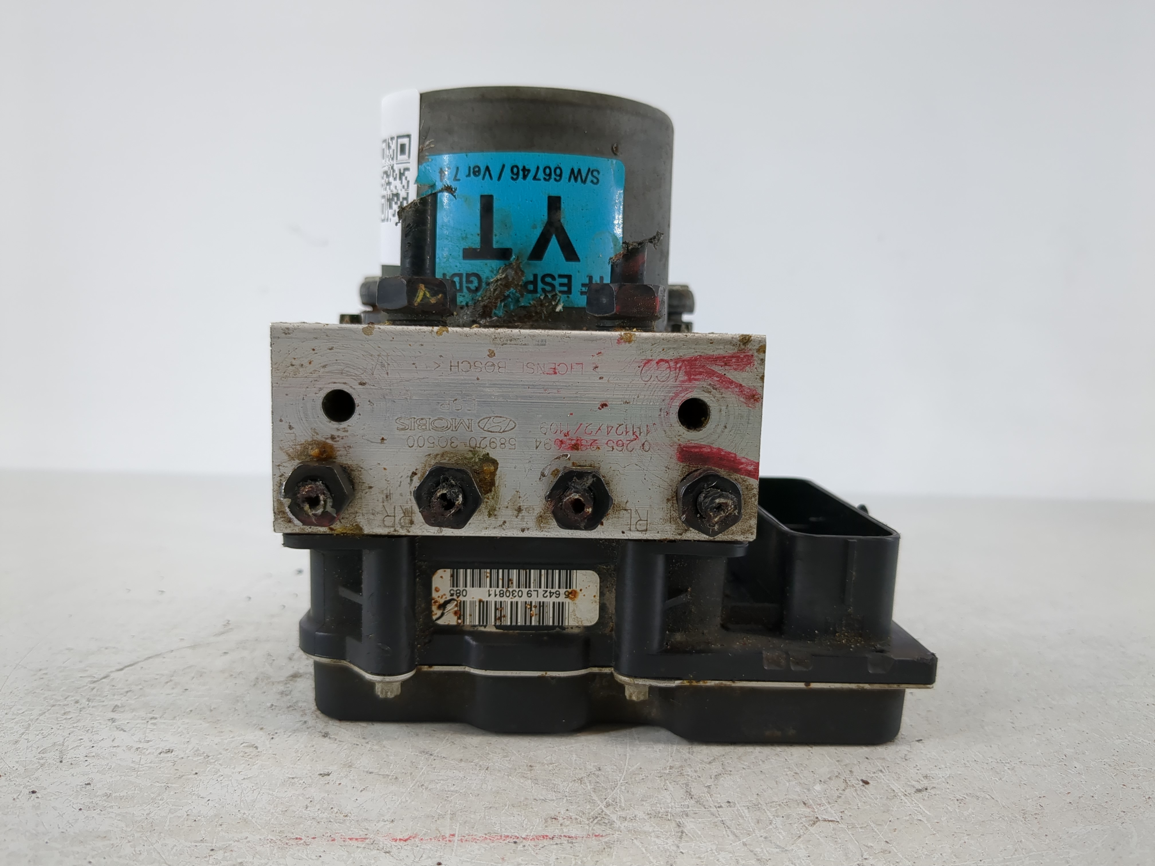 Picture of 2011-2013 Hyundai Sonata Abs Pump Control Module 1104238