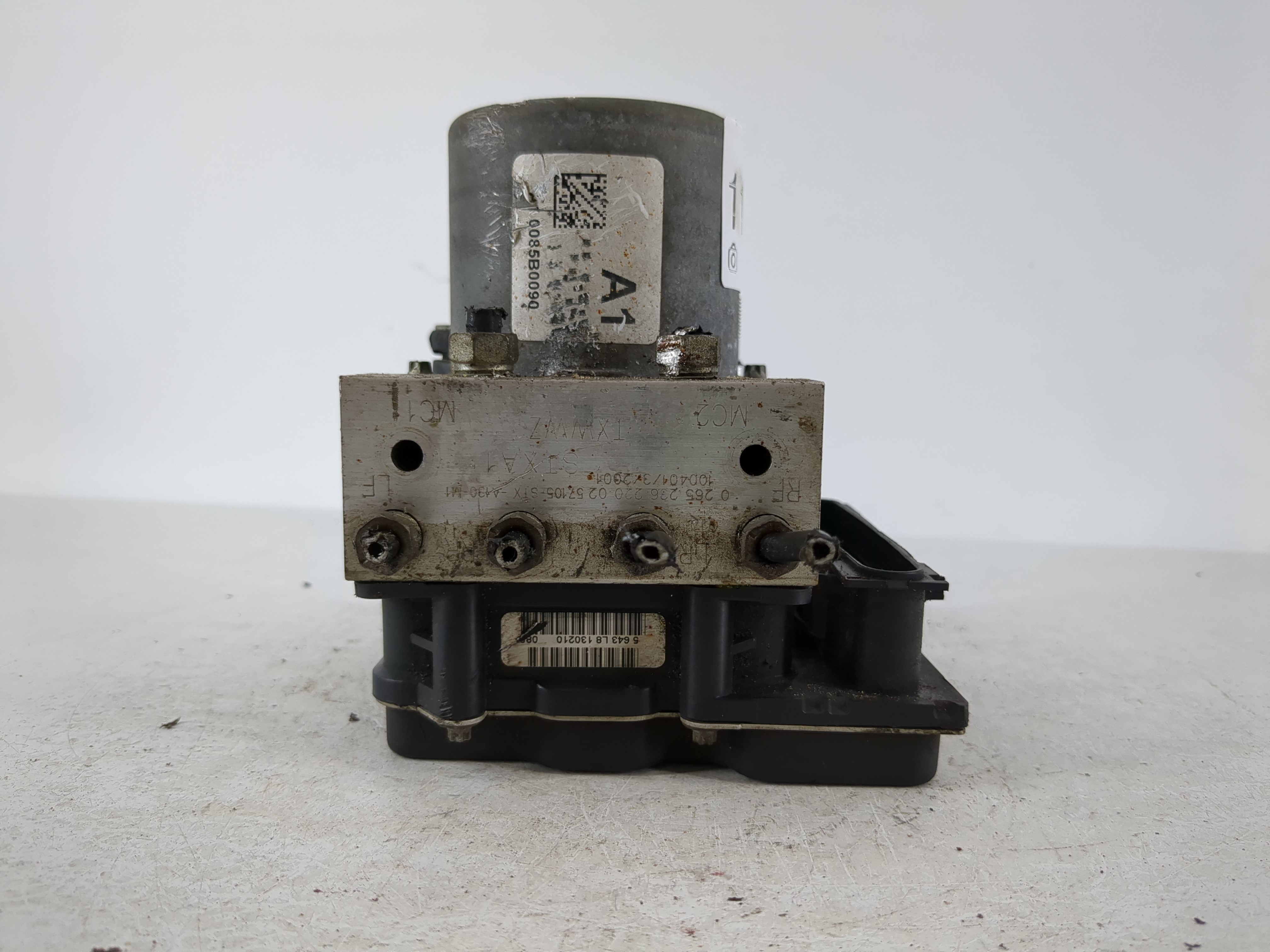 Picture of 2010-2013 Acura Mdx Abs Pump Control Module 1104275