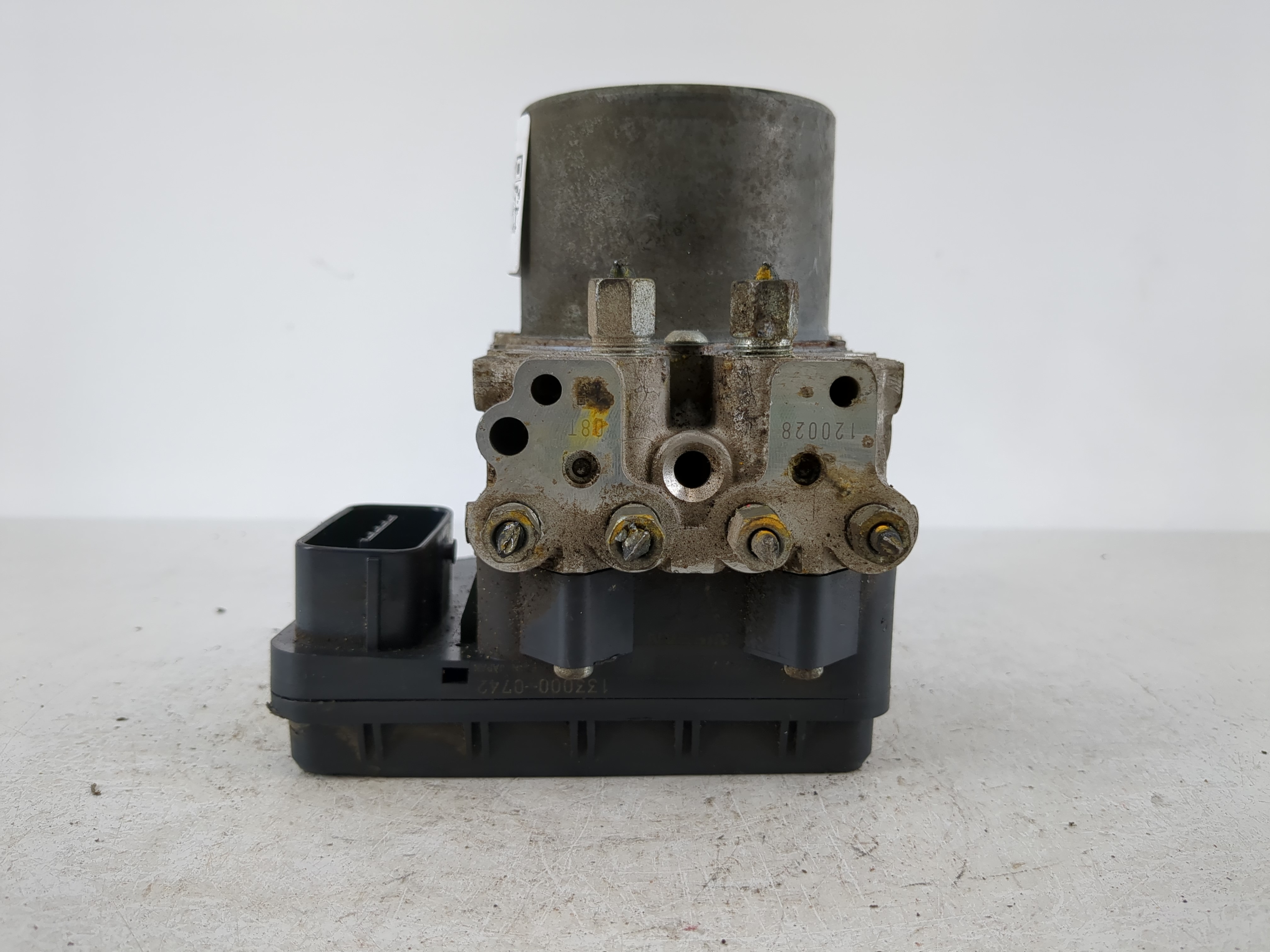 Picture of 2016-2018 Infiniti Q50 Abs Pump Control Module 1104277
