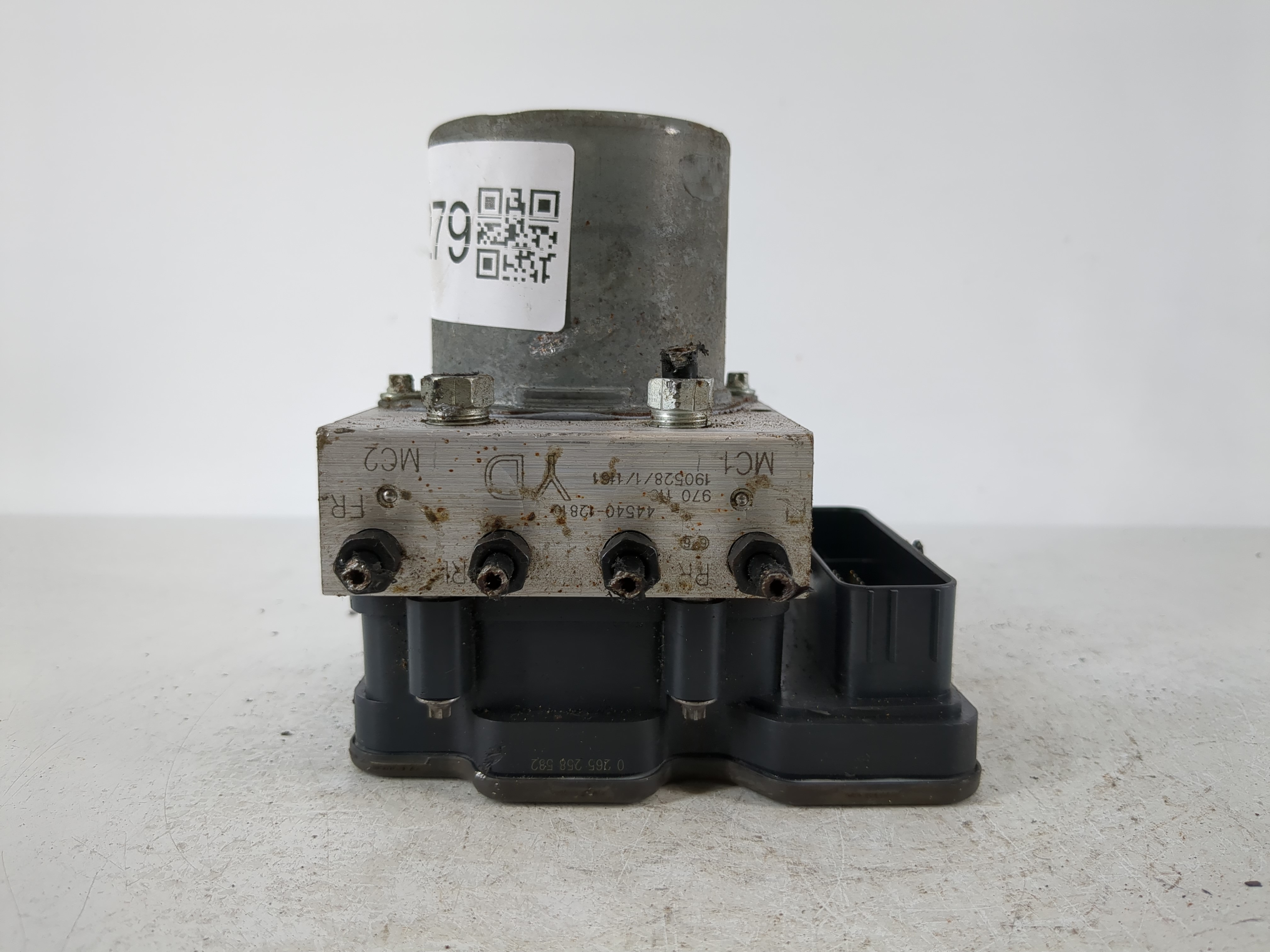 Picture of 2020-2022 Toyota Corolla Abs Pump Control Module 1104279