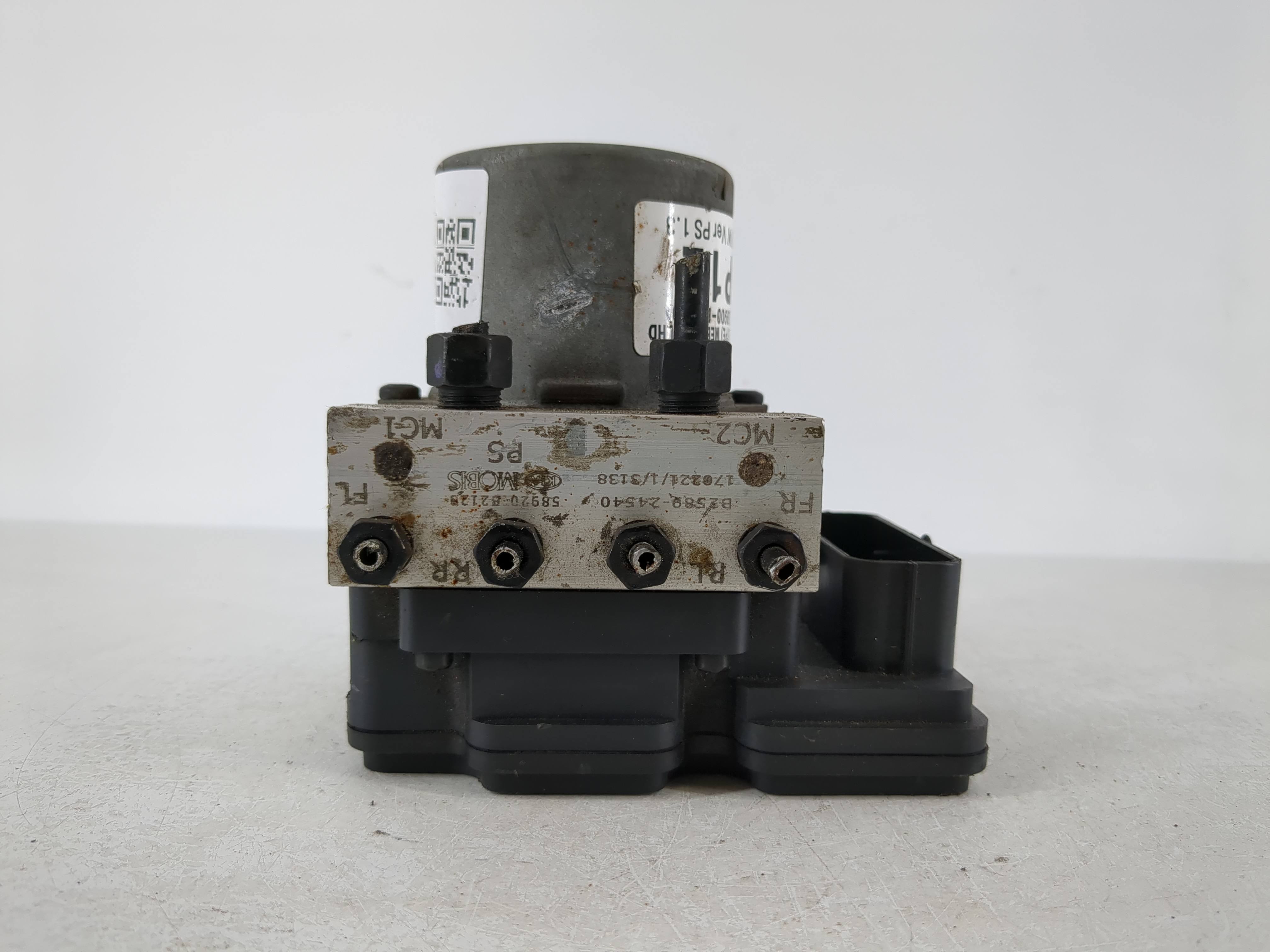 Picture of 2017-2019 Kia Soul Abs Pump Control Module 1104286
