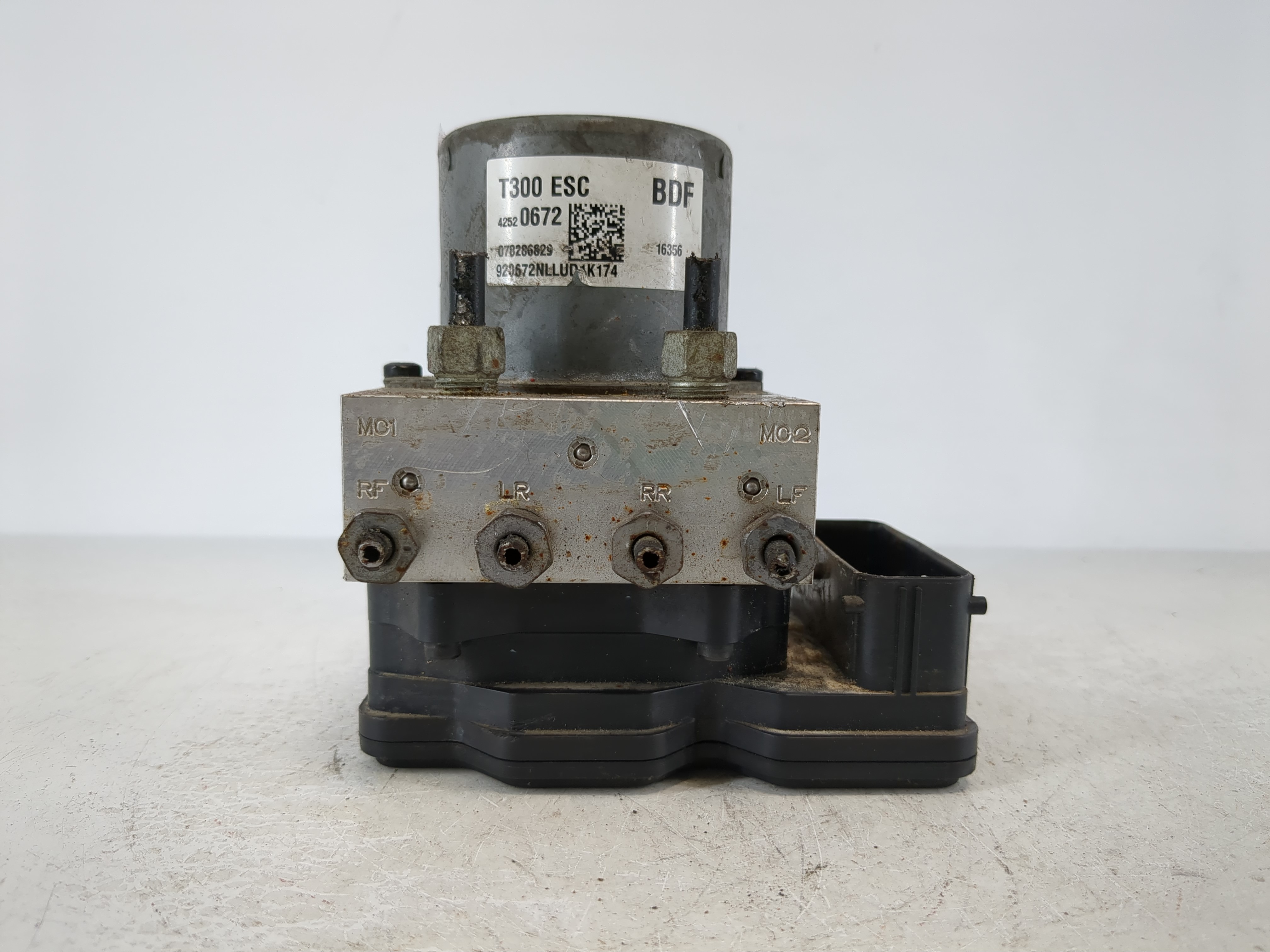 Picture of 2017-2019 Chevrolet Sonic Abs Pump Control Module 1104292