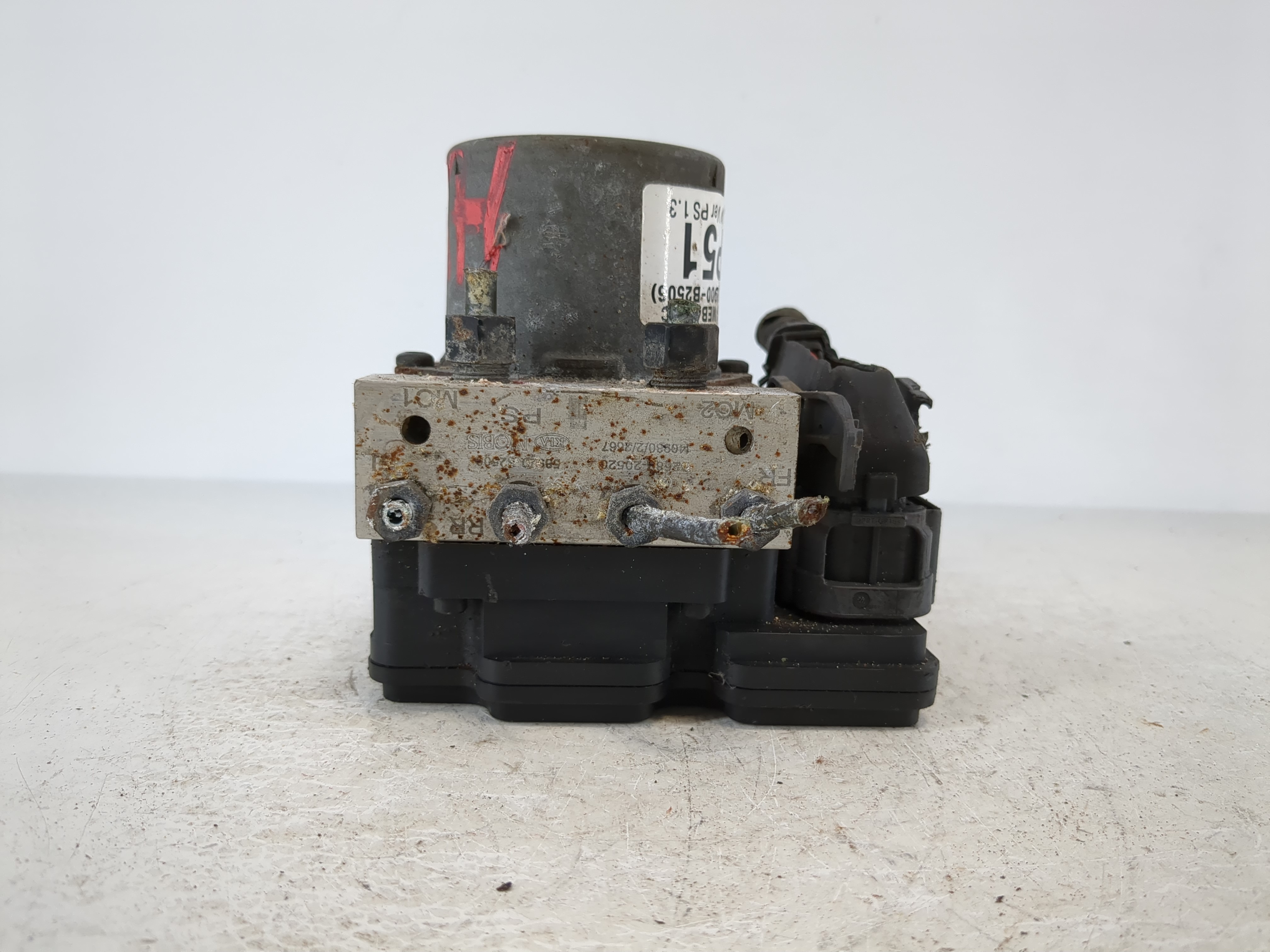 Picture of 2014-2015 Kia Soul Abs Pump Control Module 1104307
