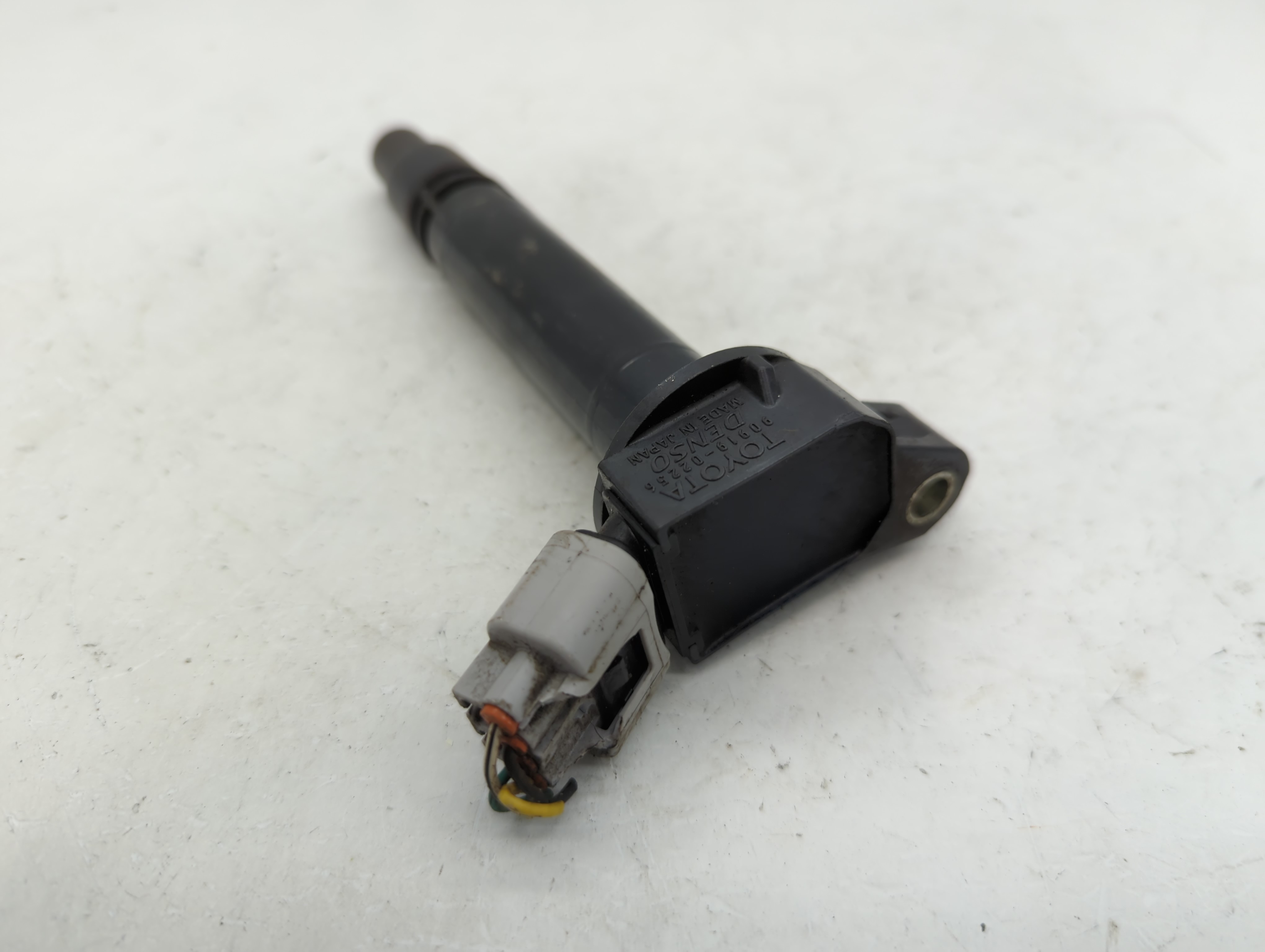 Picture of 2006-2015 Lexus Is250 Ignition Coil Igniter Pack 1104455