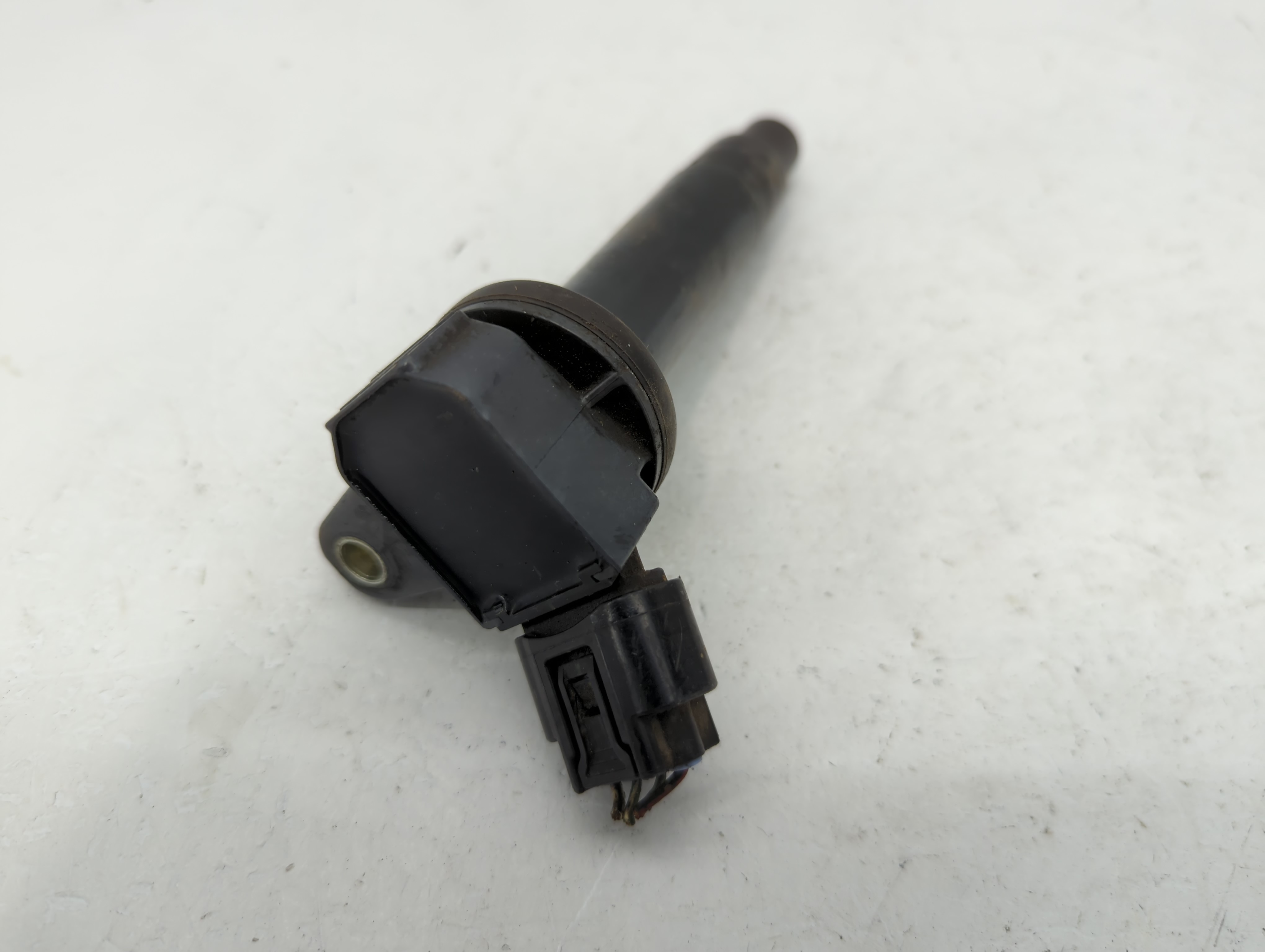 2000-2009 Toyota Tundra Ignition Coil Igniter Pack 1104477 - Oemusedautoparts1.com