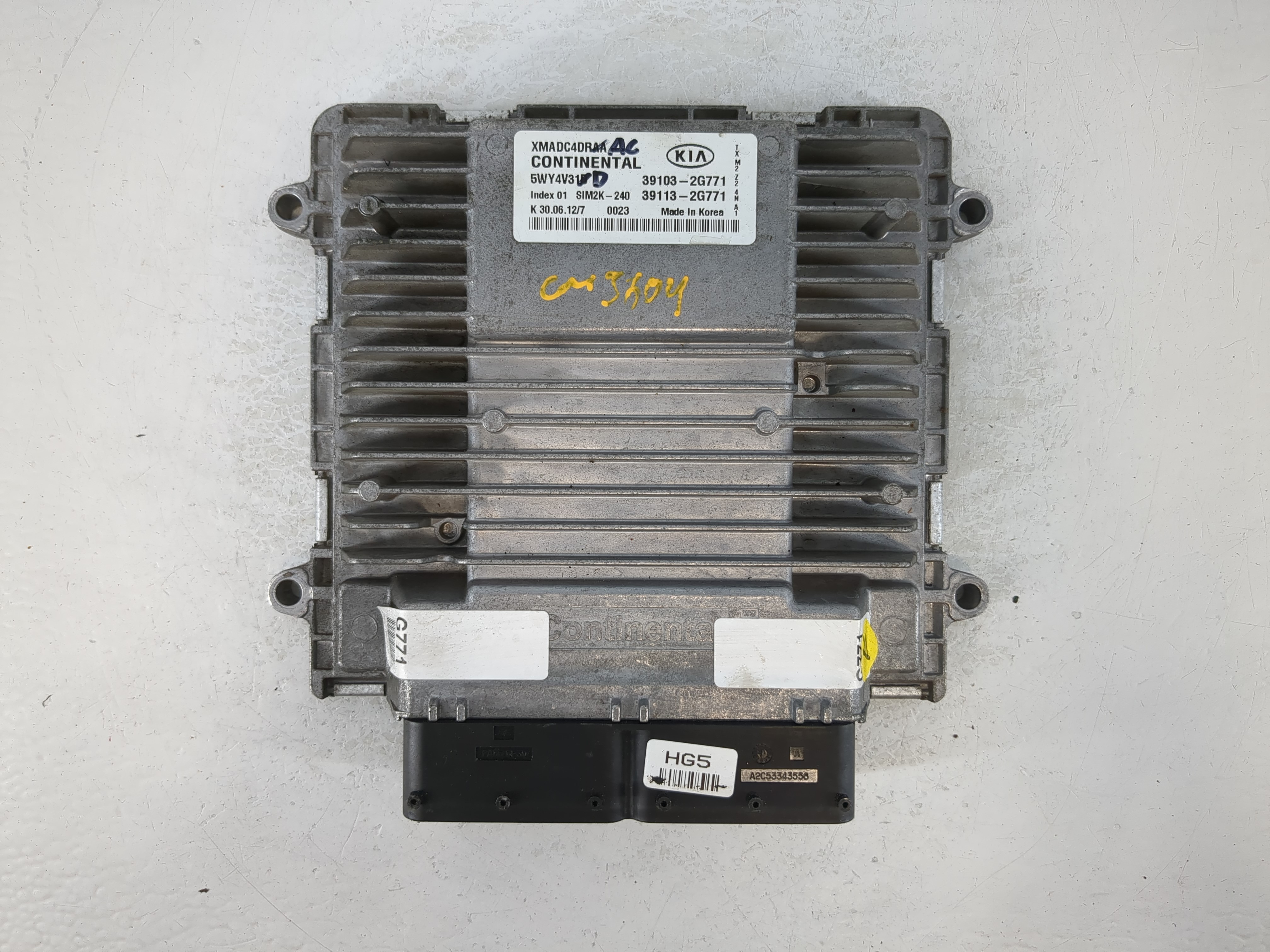 Picture of 2012-2013 Kia Sorento Engine Control Computer Ecu Pcm Ecm Pcu Oem 1104494