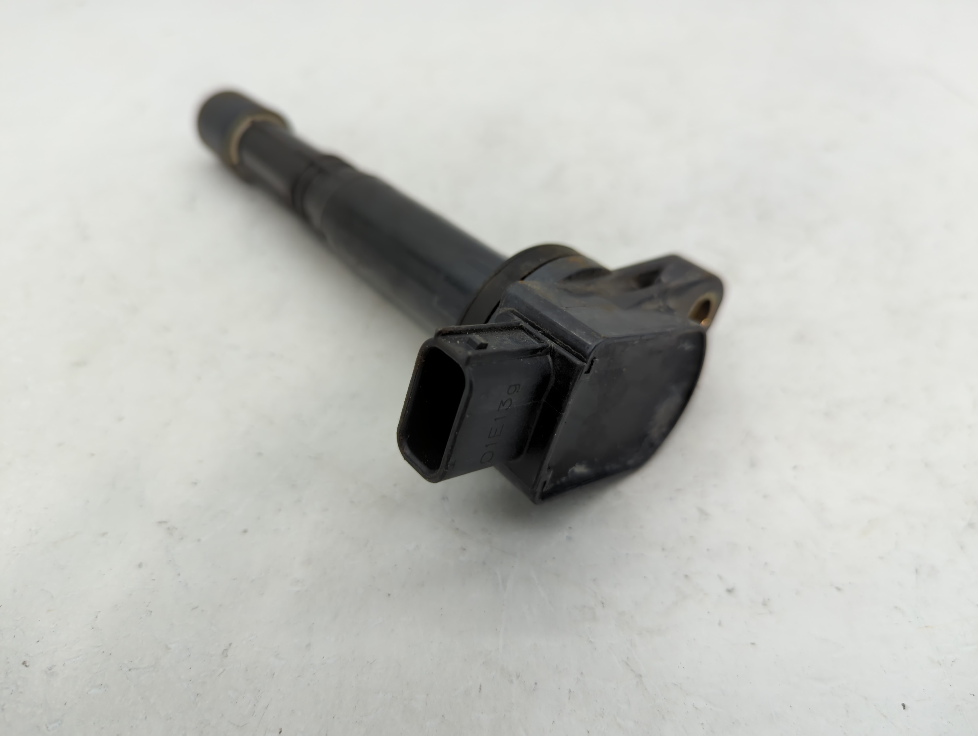 2003-2005 Honda Accord Ignition Coil Igniter Pack 1104513 - Oemusedautoparts1.com