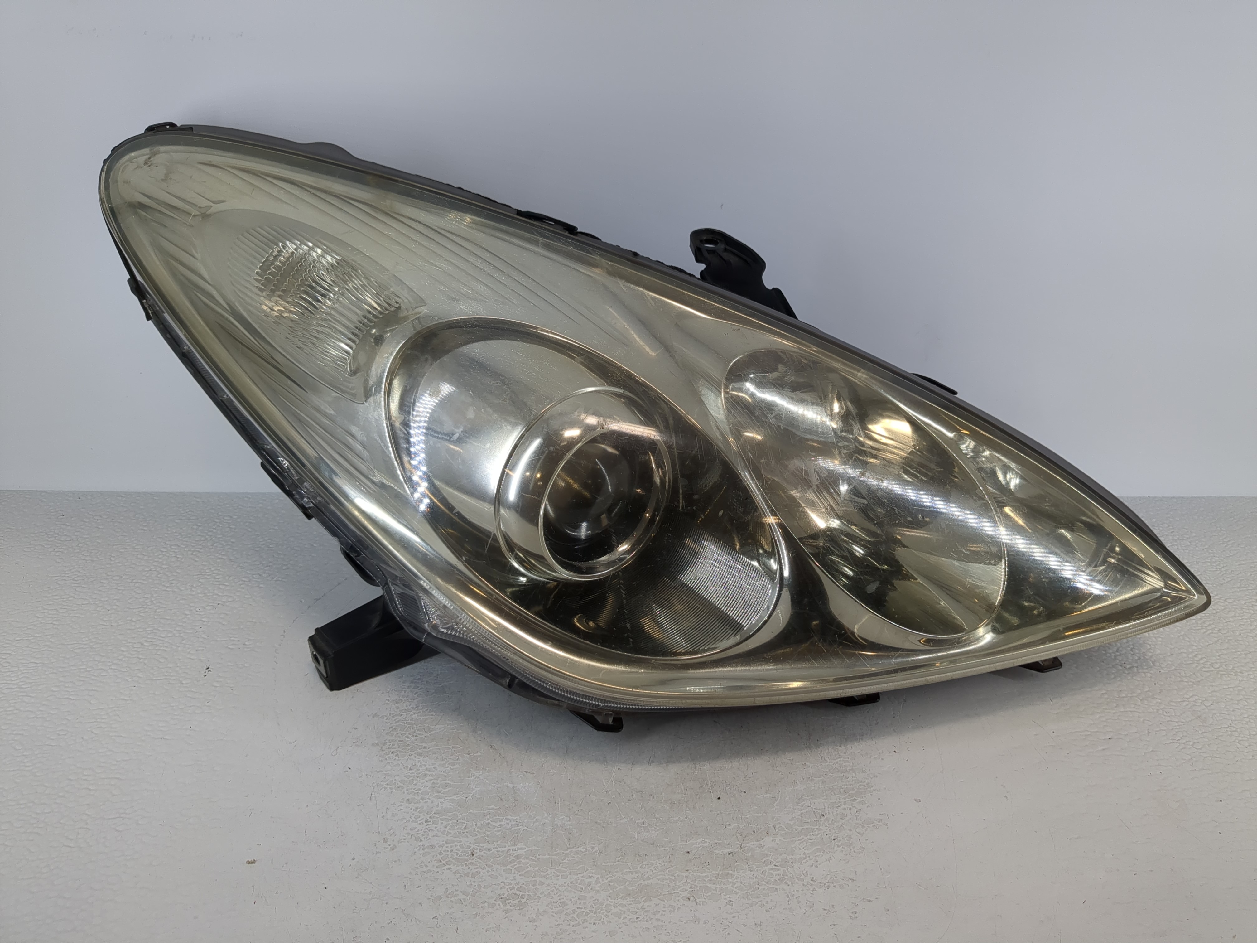 Picture of 2004-2006 Lexus Es330 Passenger Right Oem Head Light Headlight Lamp 1104535