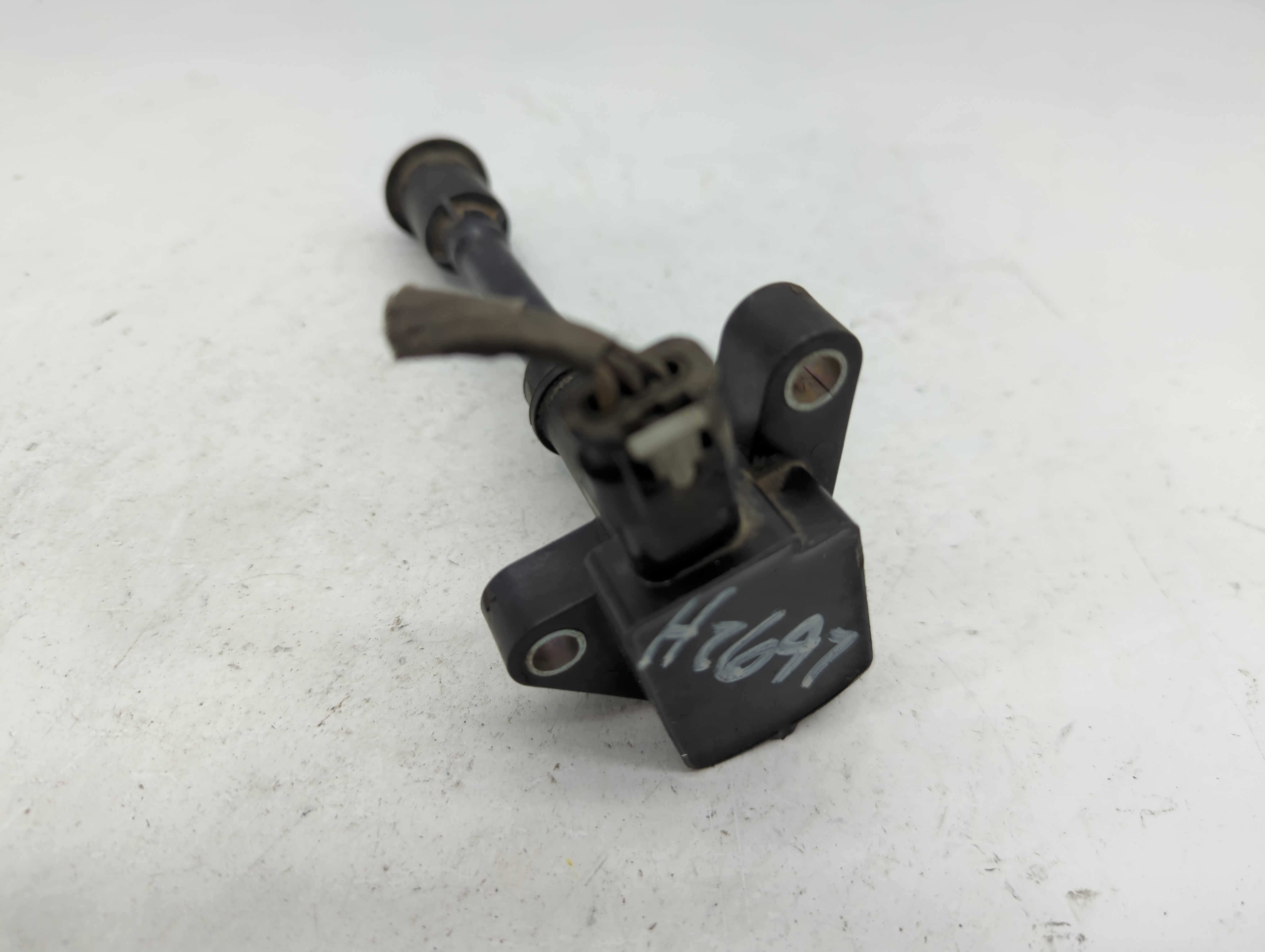 2013-2016 Ford Escape Ignition Coil Igniter Pack 1104570 - Oemusedautoparts1.com