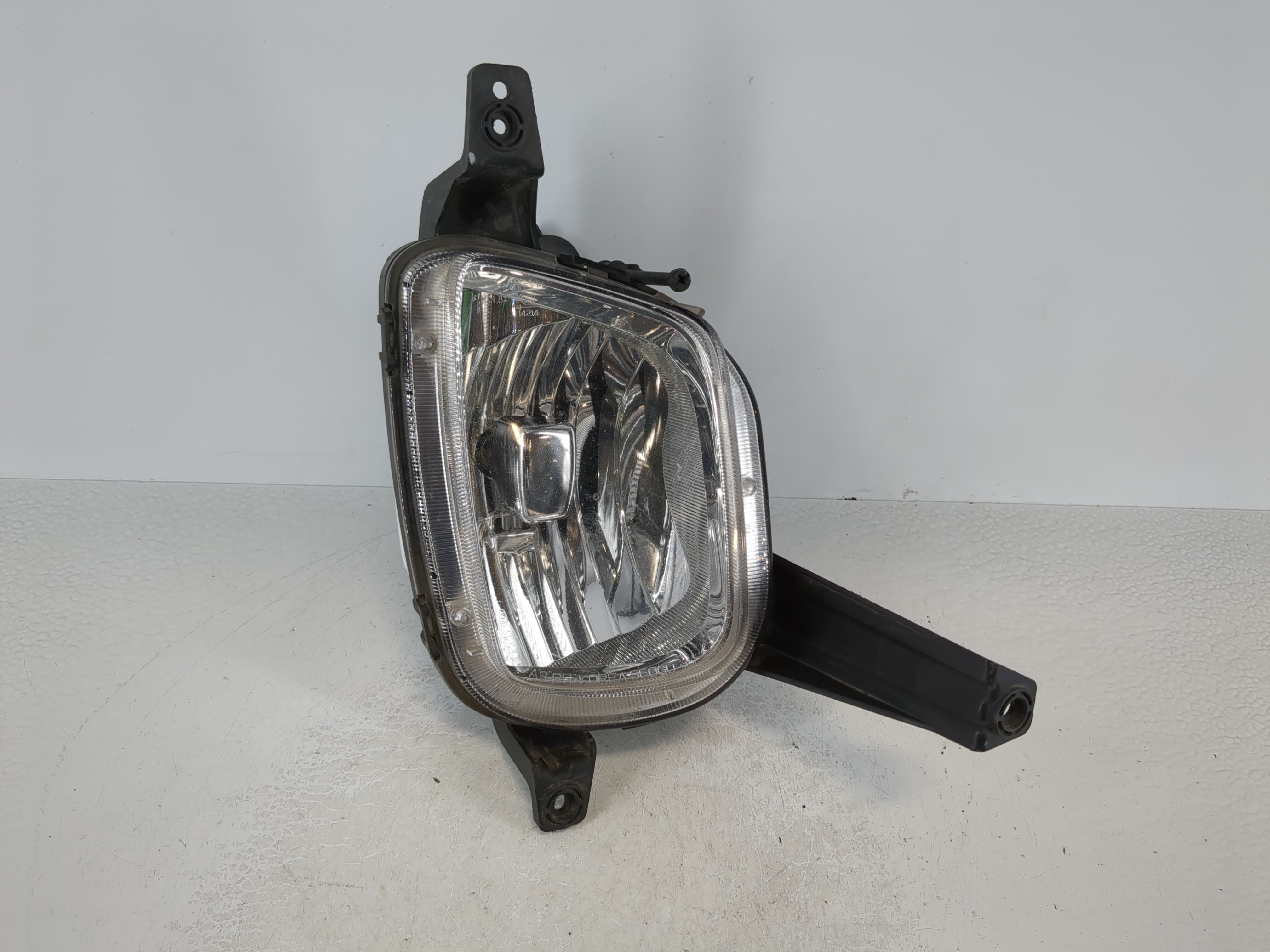 2015-2018 Kia Sedona Passenger Right Oem Front Light Lamp 1104595 - Oemusedautoparts1.com