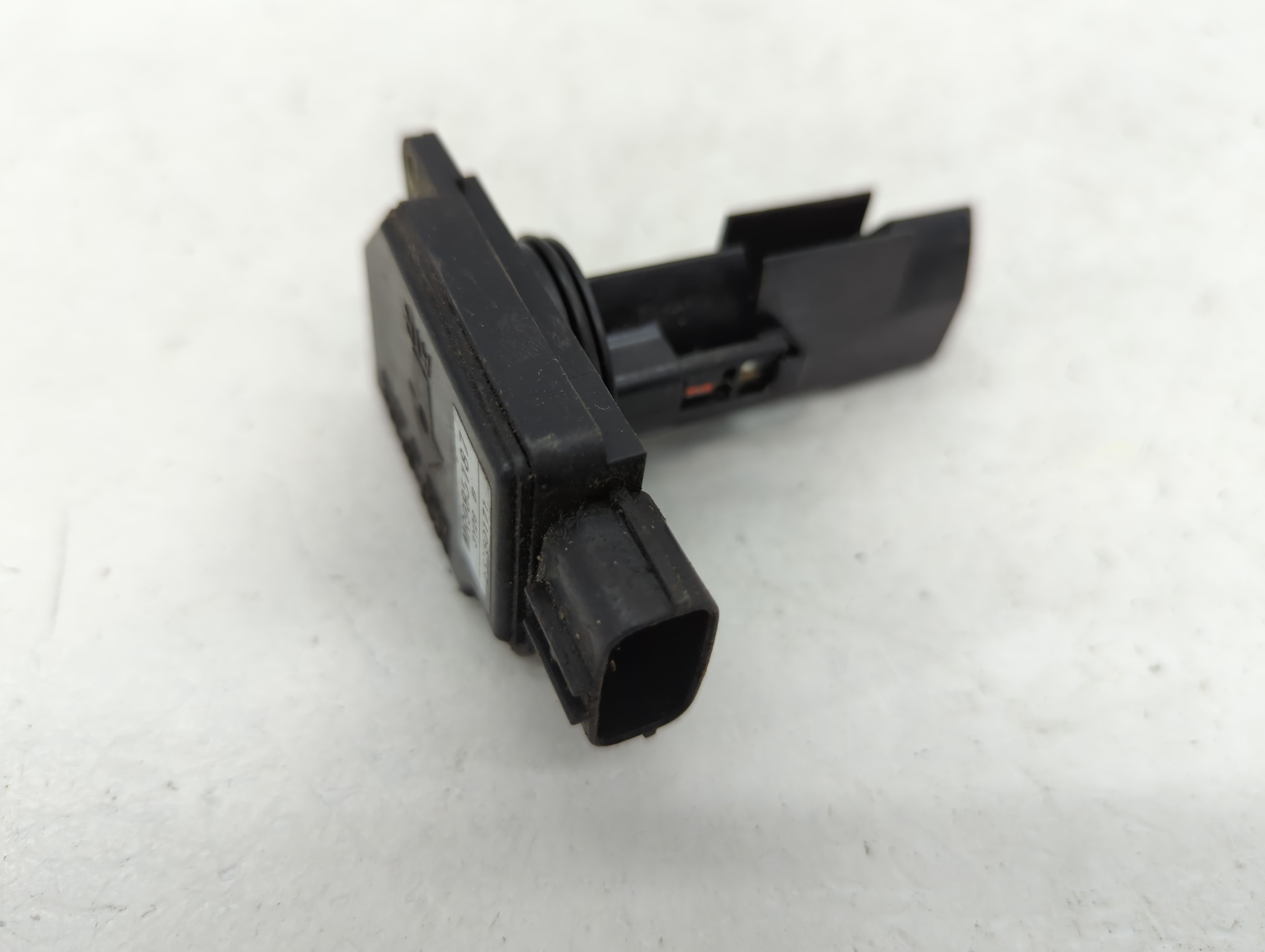 Picture of 2004-2012 Mitsubishi Galant Mass Air Flow Meter Maf 1104606