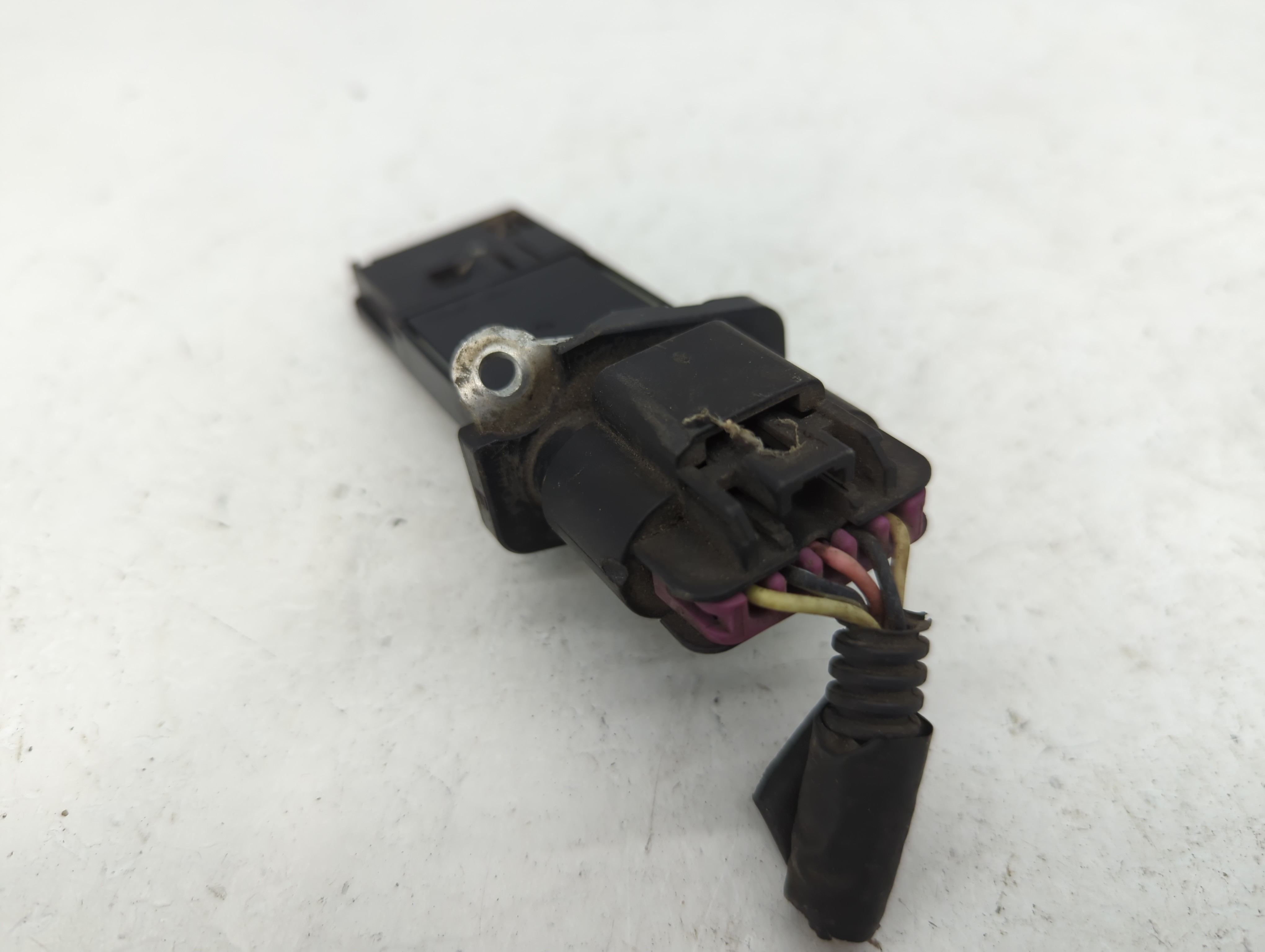 2007-2012 Chevrolet Colorado Mass Air Flow Meter Maf 1104620 - Oemusedautoparts1.com