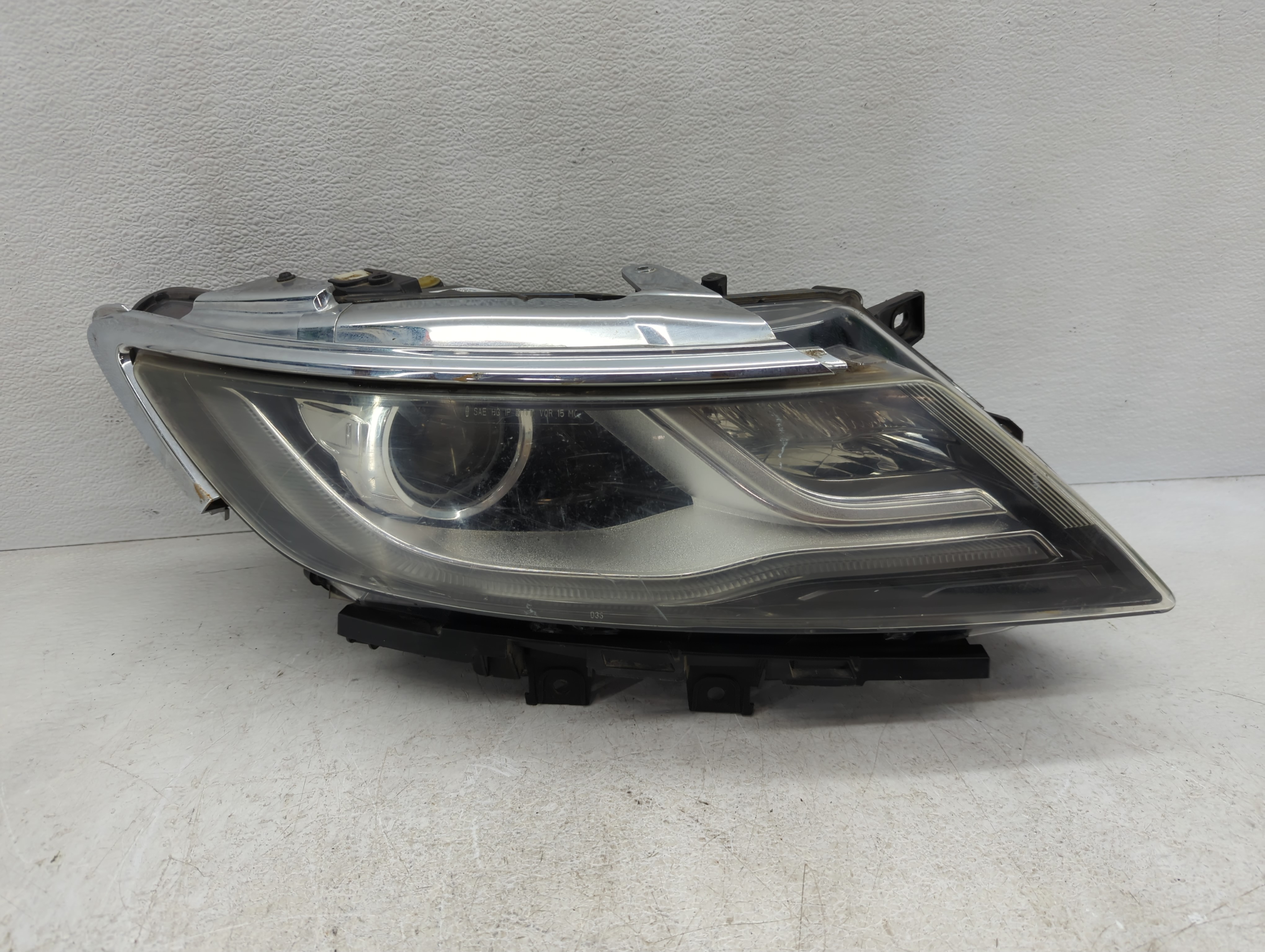 2015-2018 Lincoln Mkc Passenger Right Oem Head Light Headlight Lamp 1104645 - Oemusedautoparts1.com