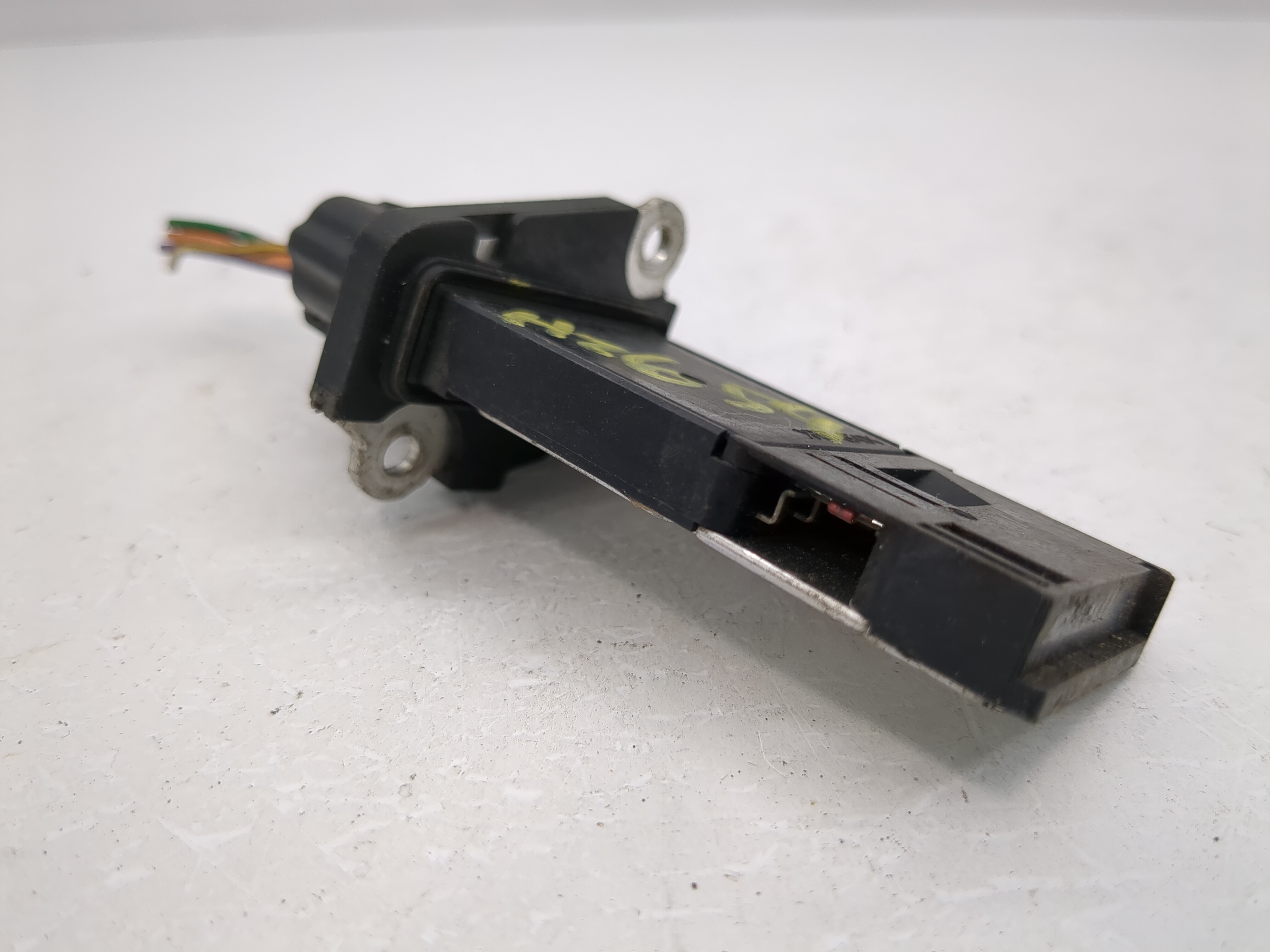 2007-2012 Nissan Sentra Mass Air Flow Meter Maf 1104647 - Oemusedautoparts1.com