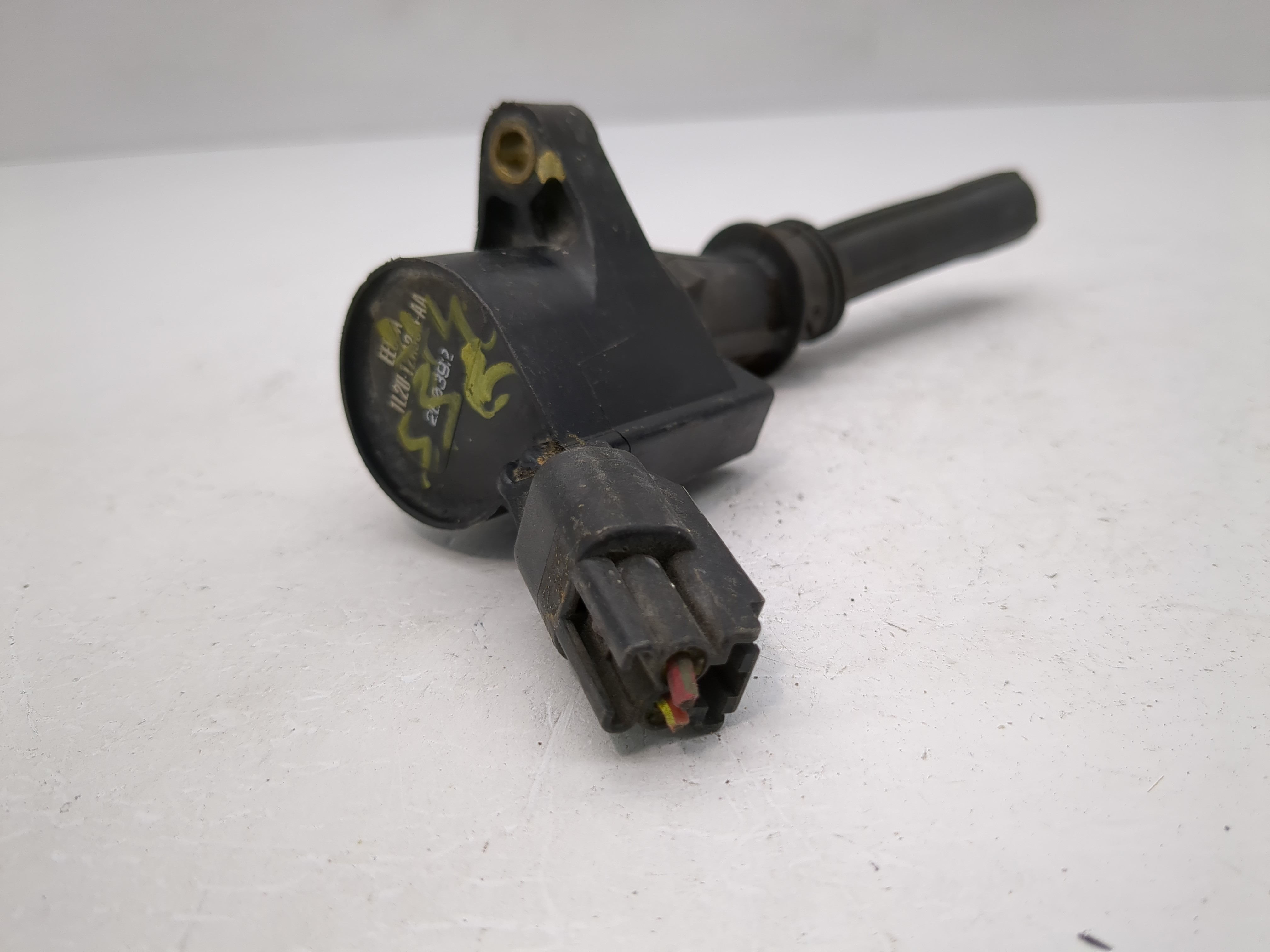 2001-2011 Lincoln Town Car Ignition Coil Igniter Pack 1104744 - Oemusedautoparts1.com