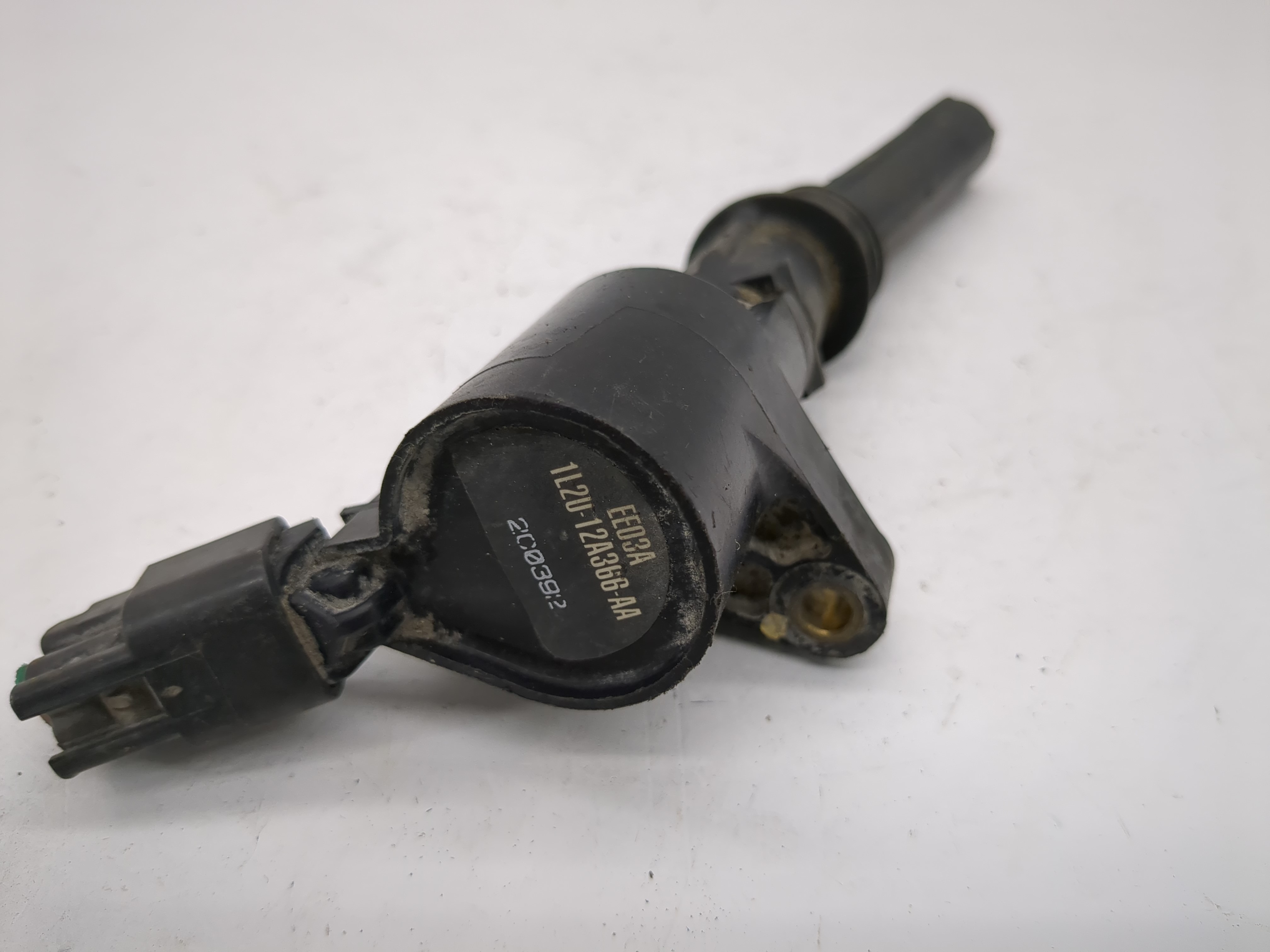 2001-2011 Lincoln Town Car Ignition Coil Igniter Pack 1104748 - Oemusedautoparts1.com