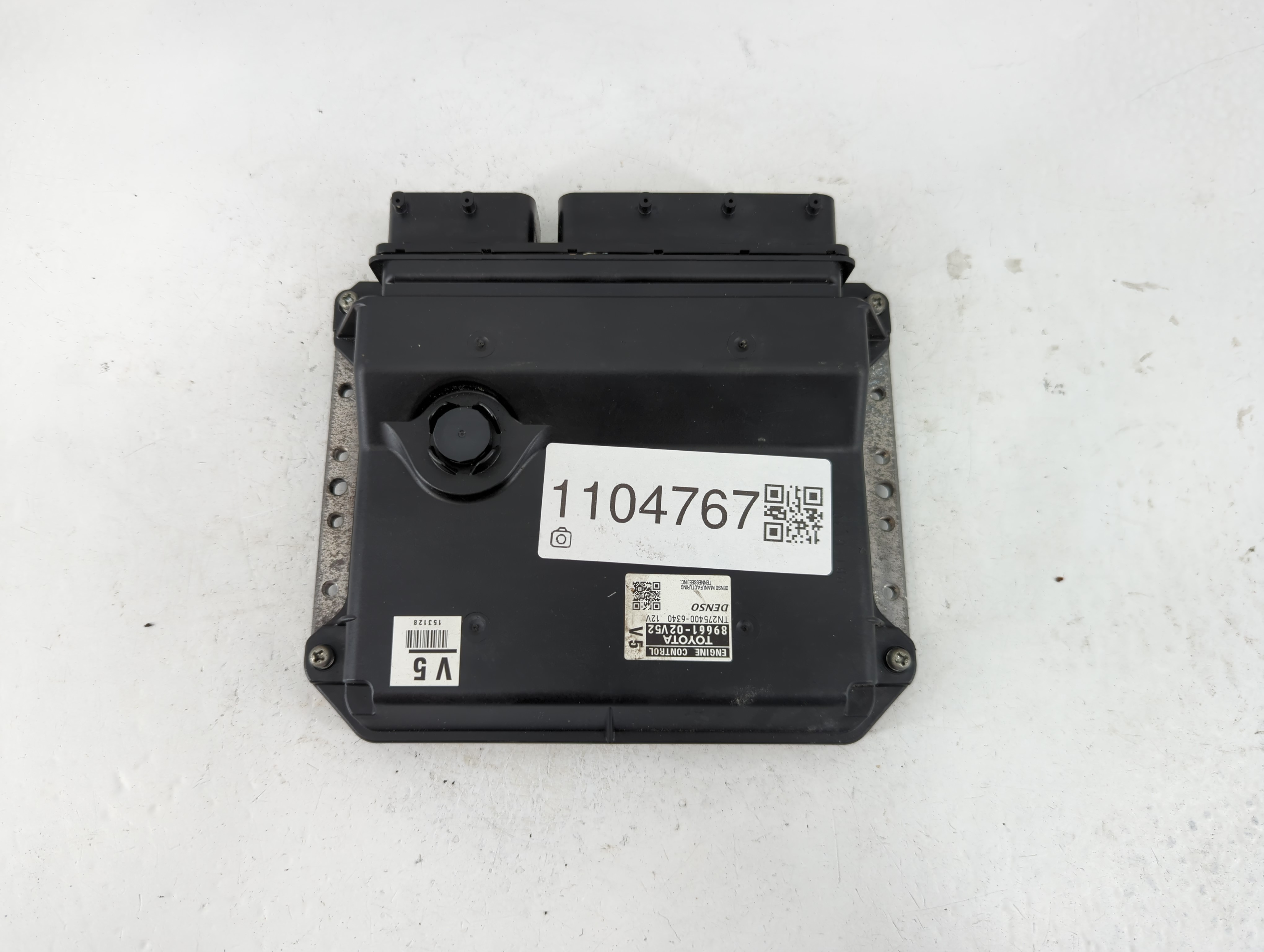 Picture of 2010-2010 Toyota Matrix Engine Control Computer Ecu Pcm Ecm Pcu Oem 1104767