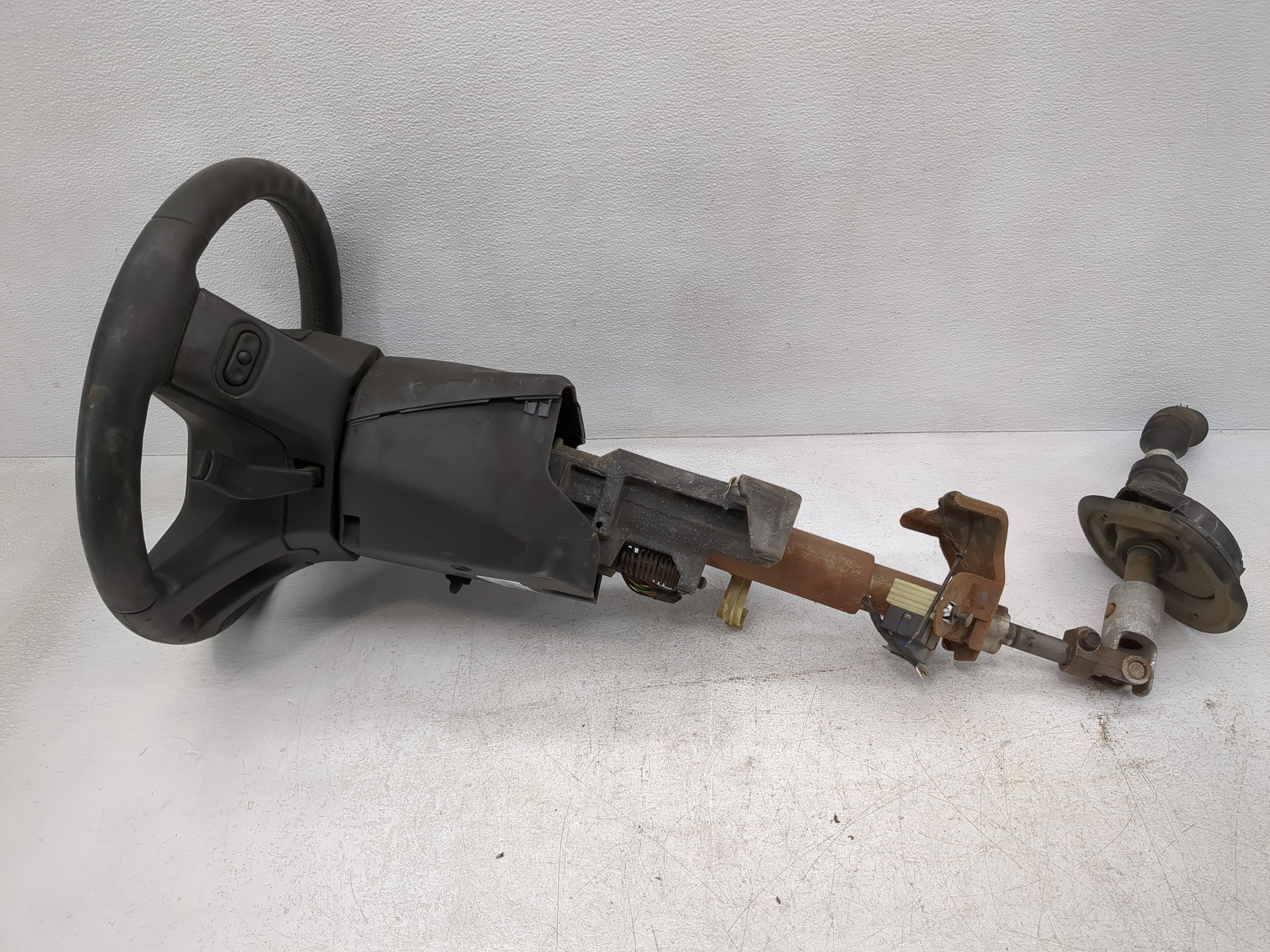 Picture of Dodge Ram 1500 A/t Power Steering Column With Motor 1105099