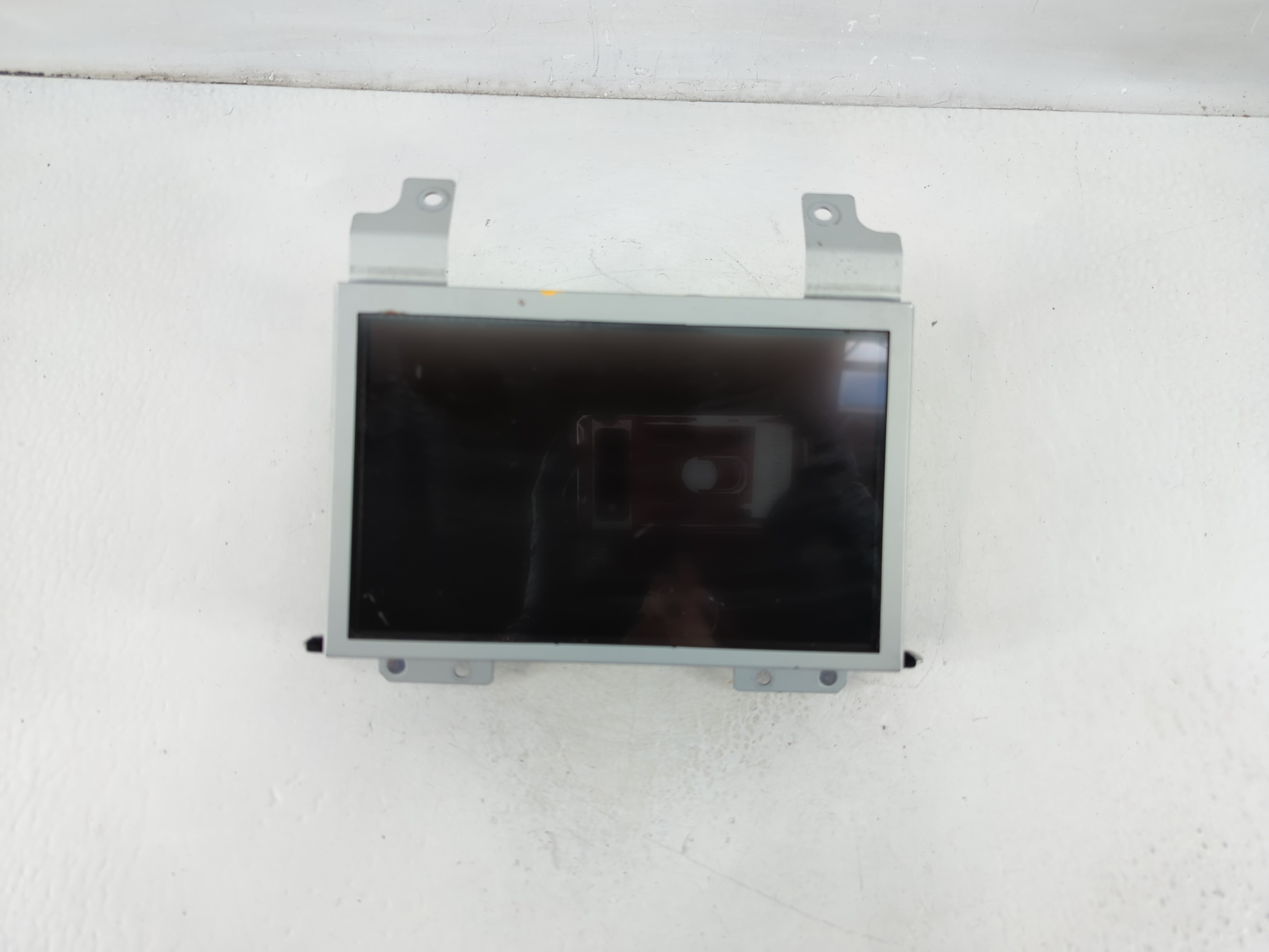 2019-2020 Ford Edge Information Display Screen 1105148 - Oemusedautoparts1.com