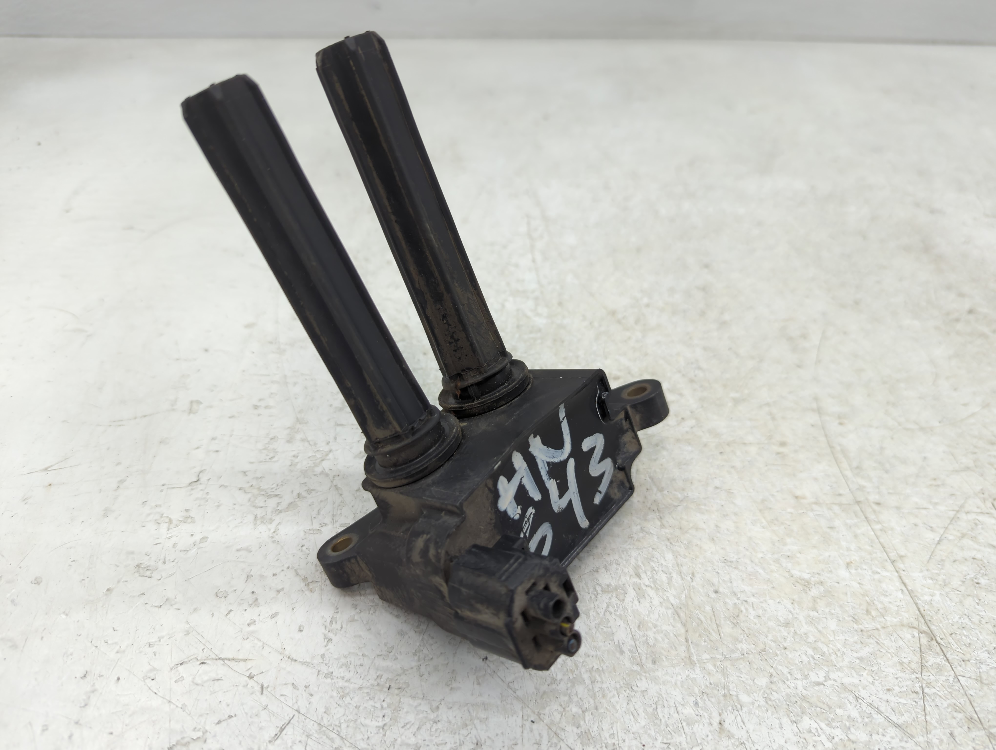 2005-2022 Chrysler 300 Ignition Coil Igniter Pack 1105161 - Oemusedautoparts1.com