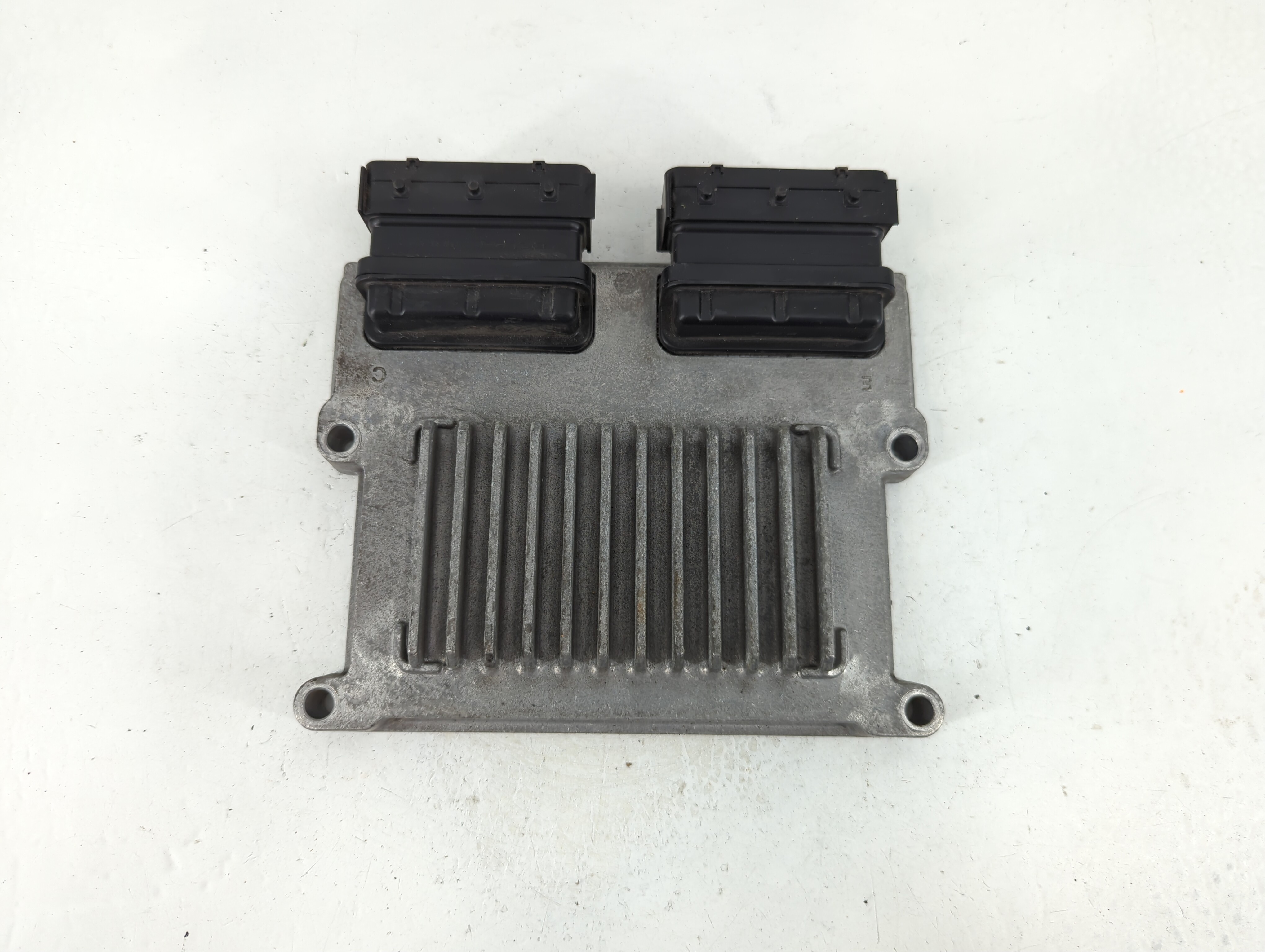 Picture of 2016-2016 Kia Sedona Engine Control Computer Ecu Pcm Ecm Pcu Oem 1105167