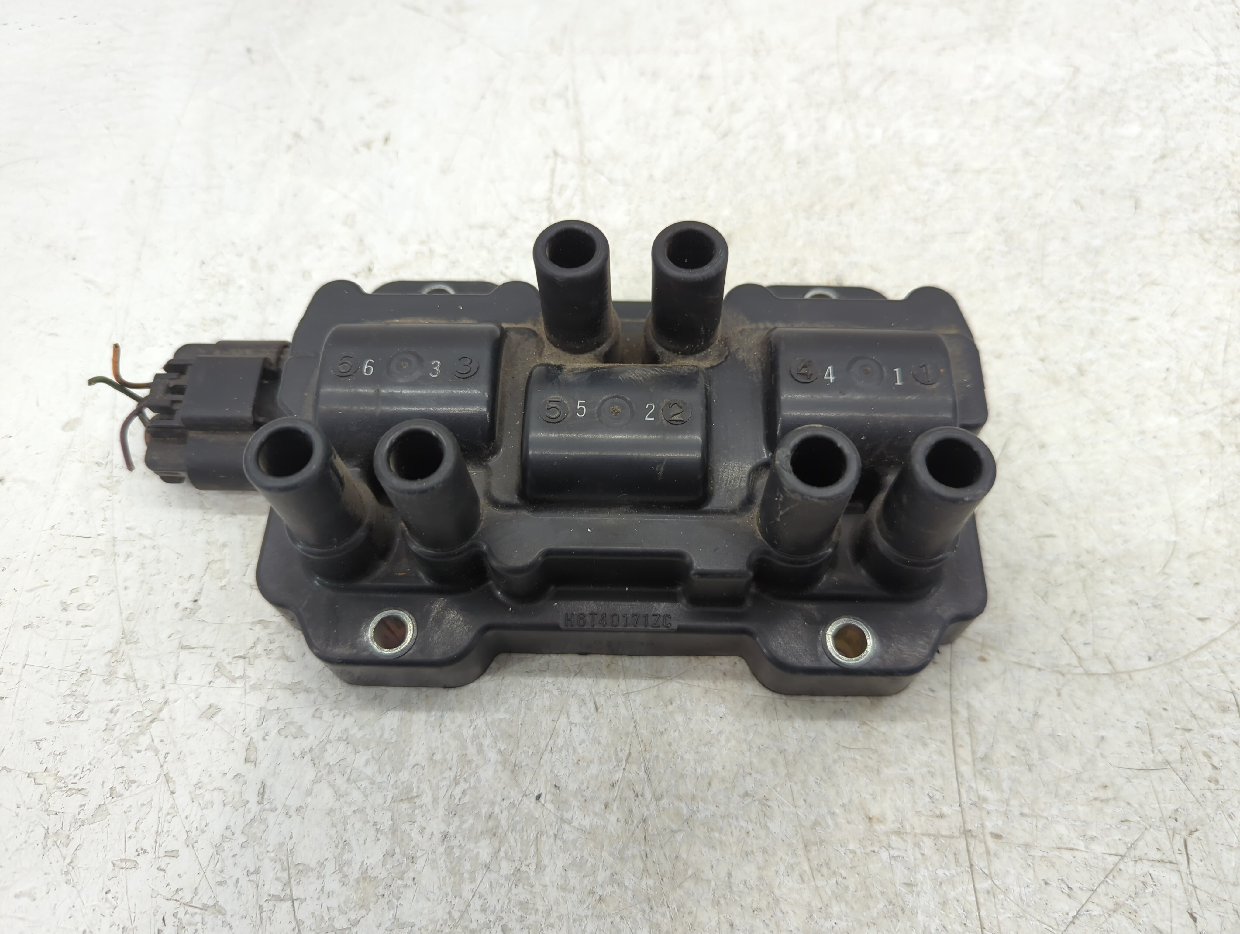 2006-2011 Chevrolet Impala Ignition Coil Igniter Pack 1105229 - Oemusedautoparts1.com
