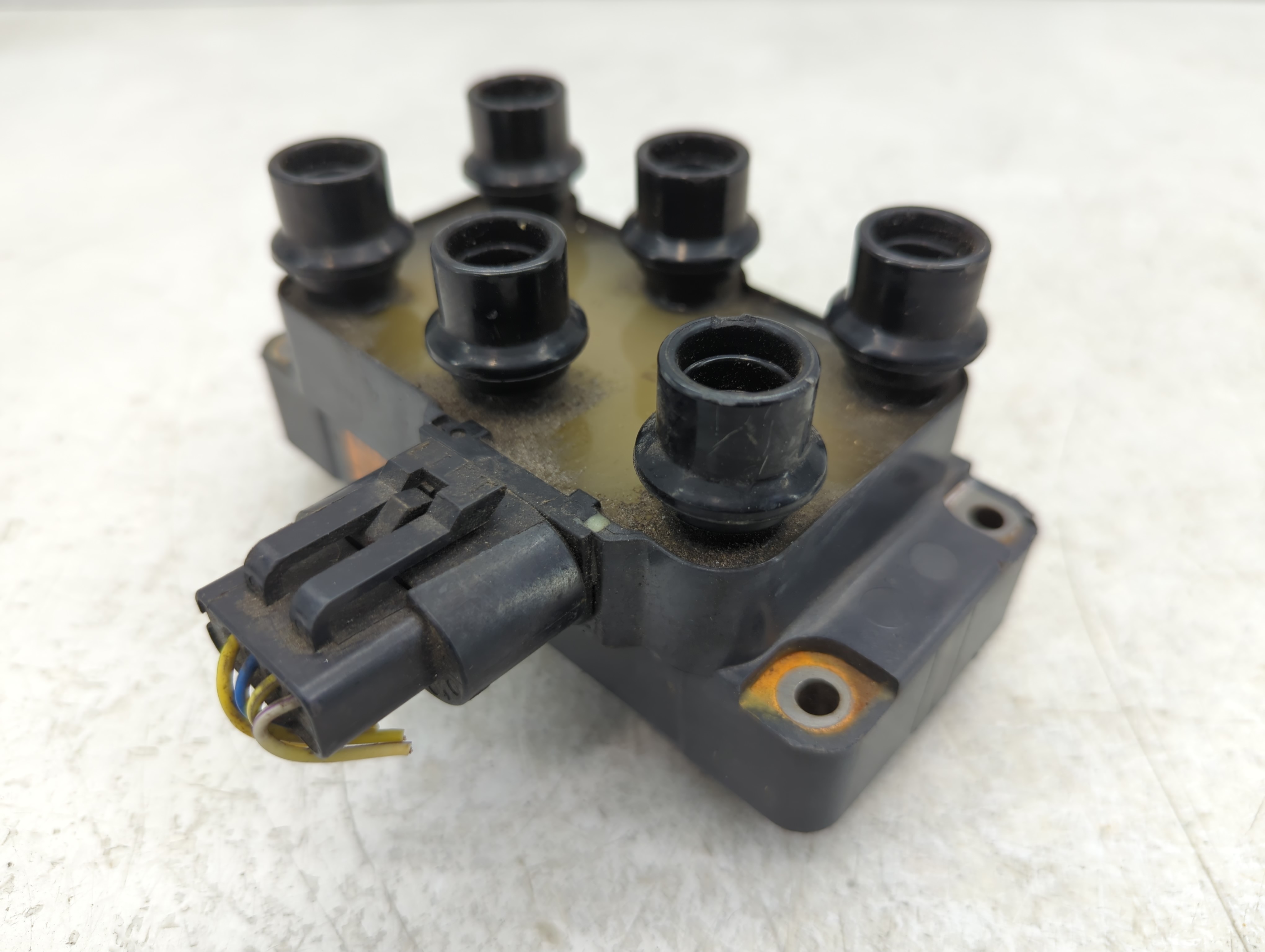 2005-2010 Ford Mustang Ignition Coil Igniter Pack 1105233 - Oemusedautoparts1.com