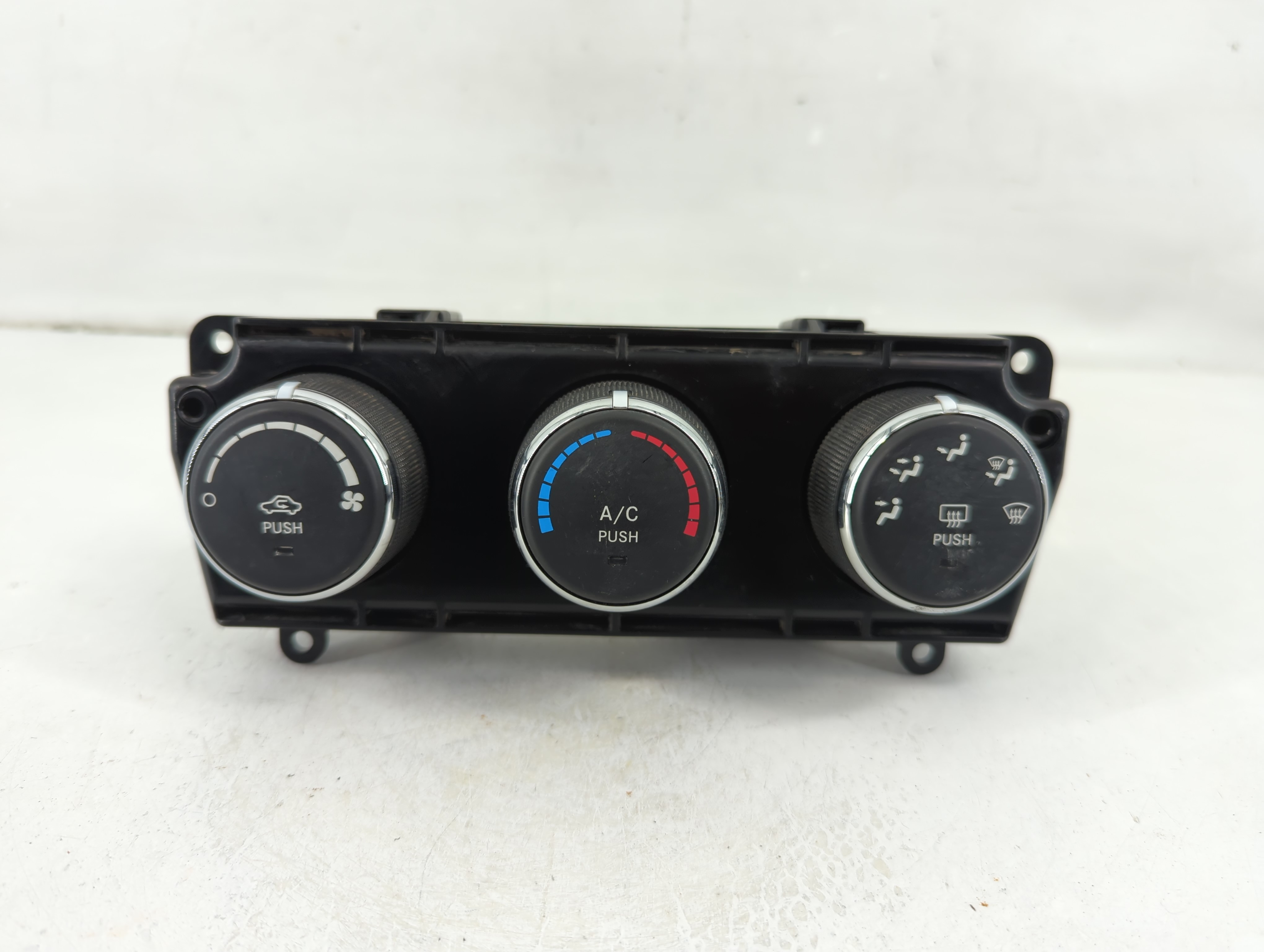 Picture of 2010-2012 Jeep Liberty Ac Heater Climate Control P55111943ad 1105241