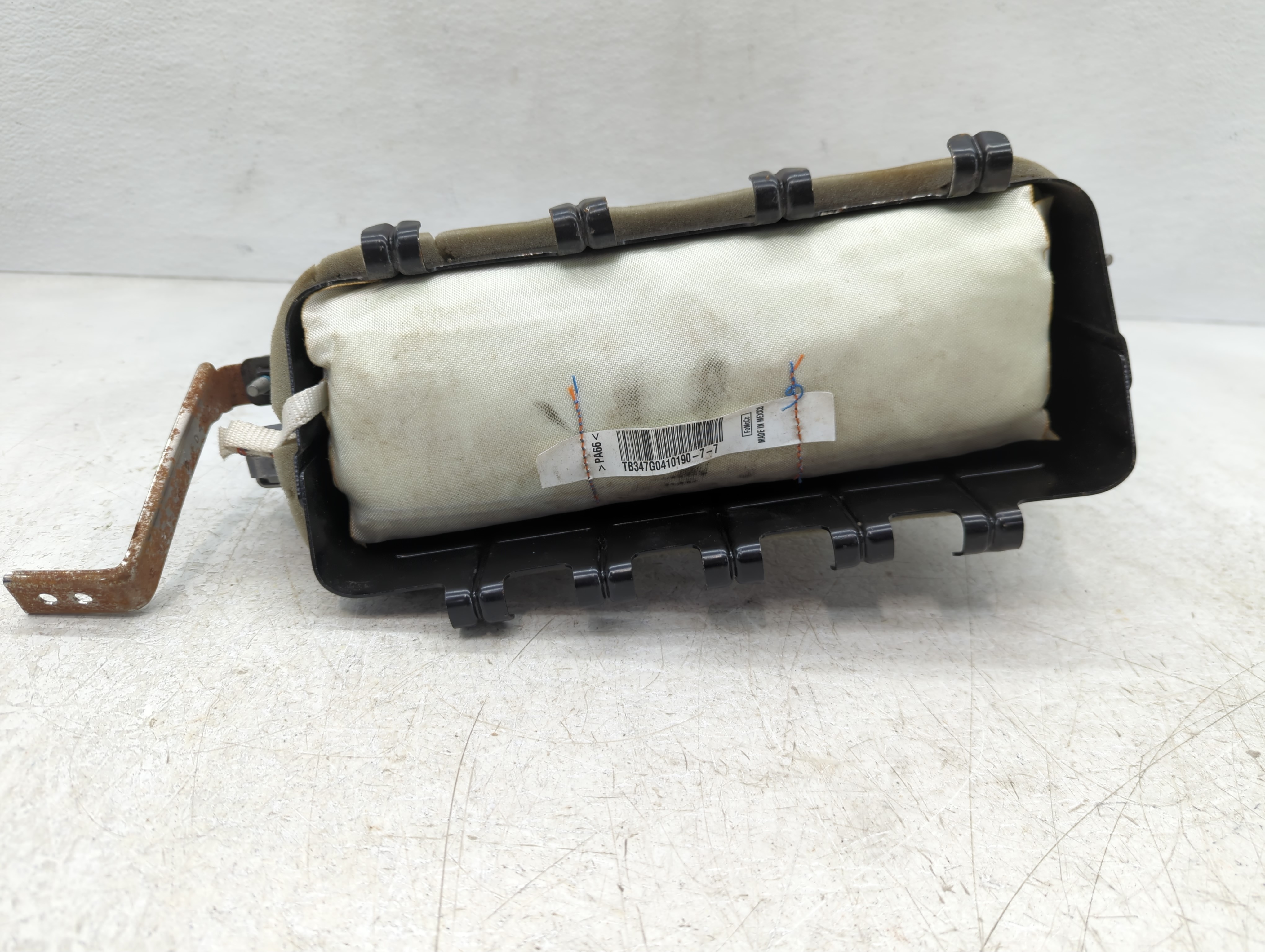 Picture of 2016 Ford Explorer Air Bag Passenger Right Dashboard Oem 1105252